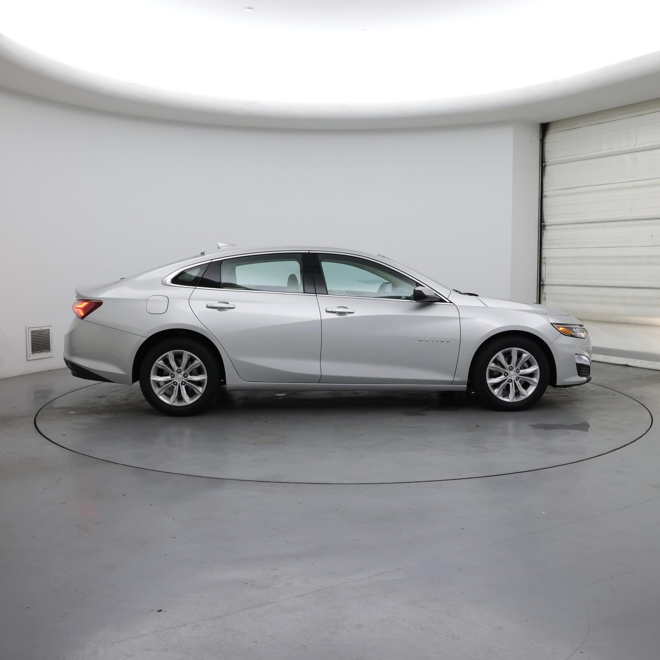 Thumbnail: 2020 Chevrolet Malibu - 7