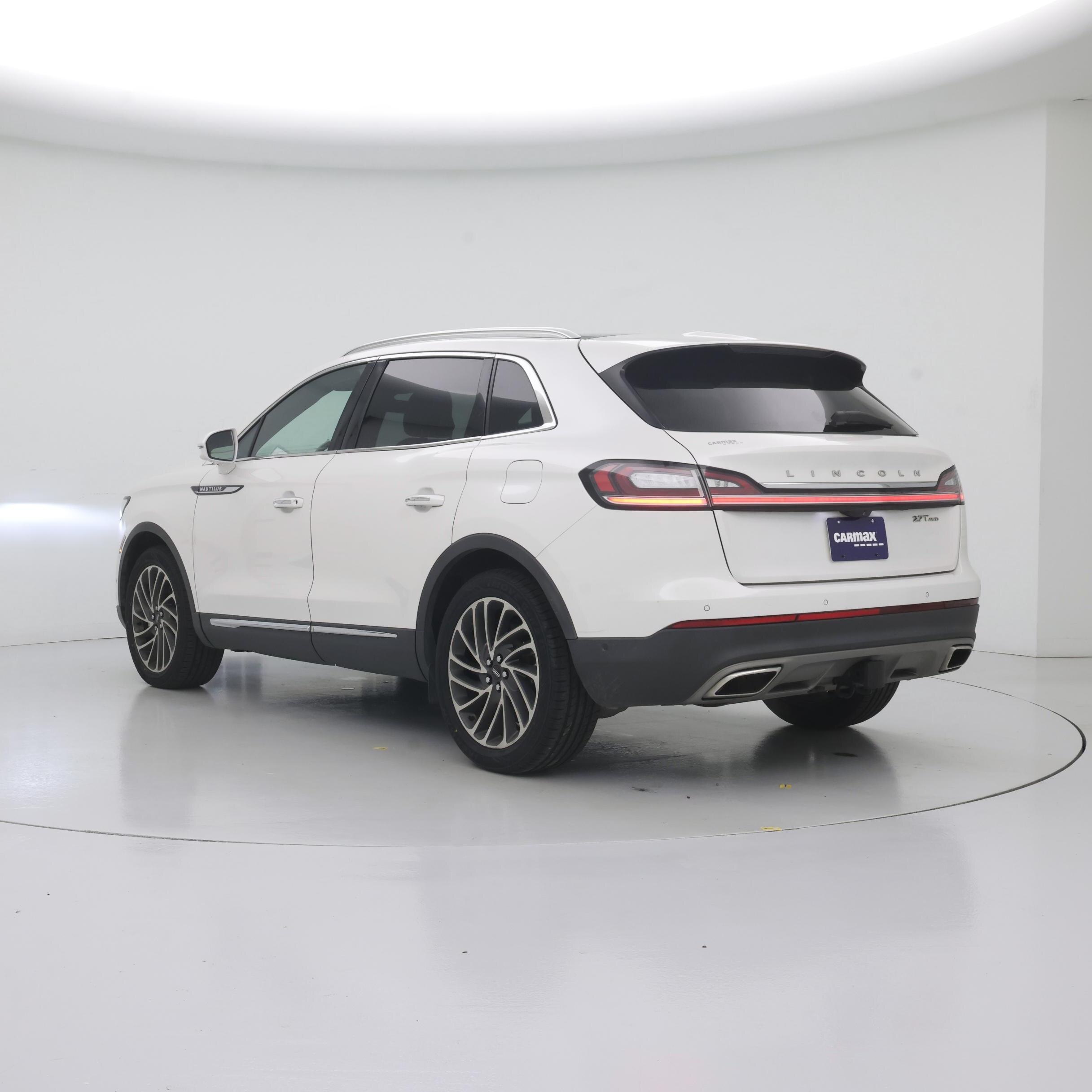 Thumbnail: 2019 Lincoln Nautilus - 2