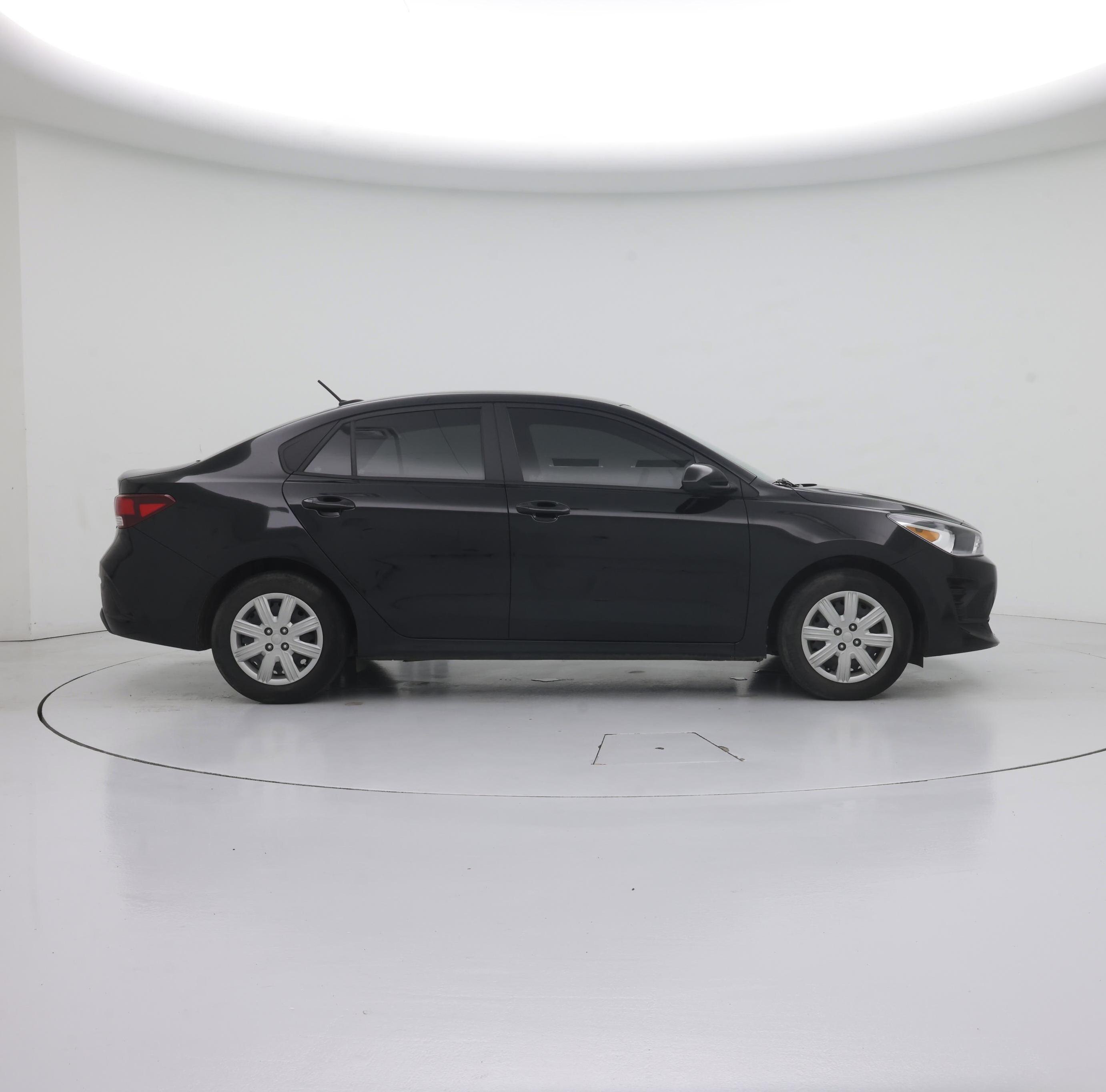 Thumbnail: 2023 Kia Rio - 7