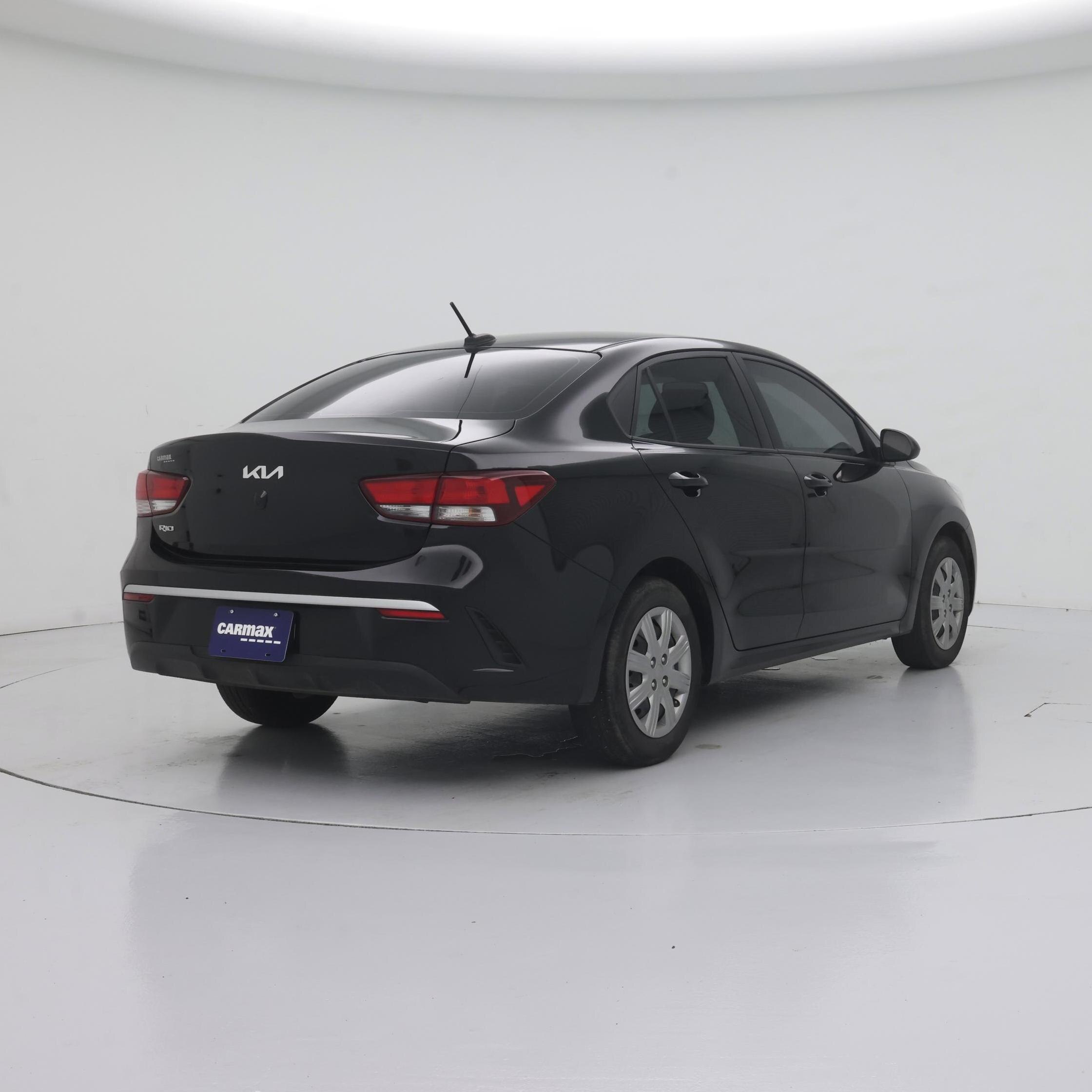 Thumbnail: 2023 Kia Rio - 8