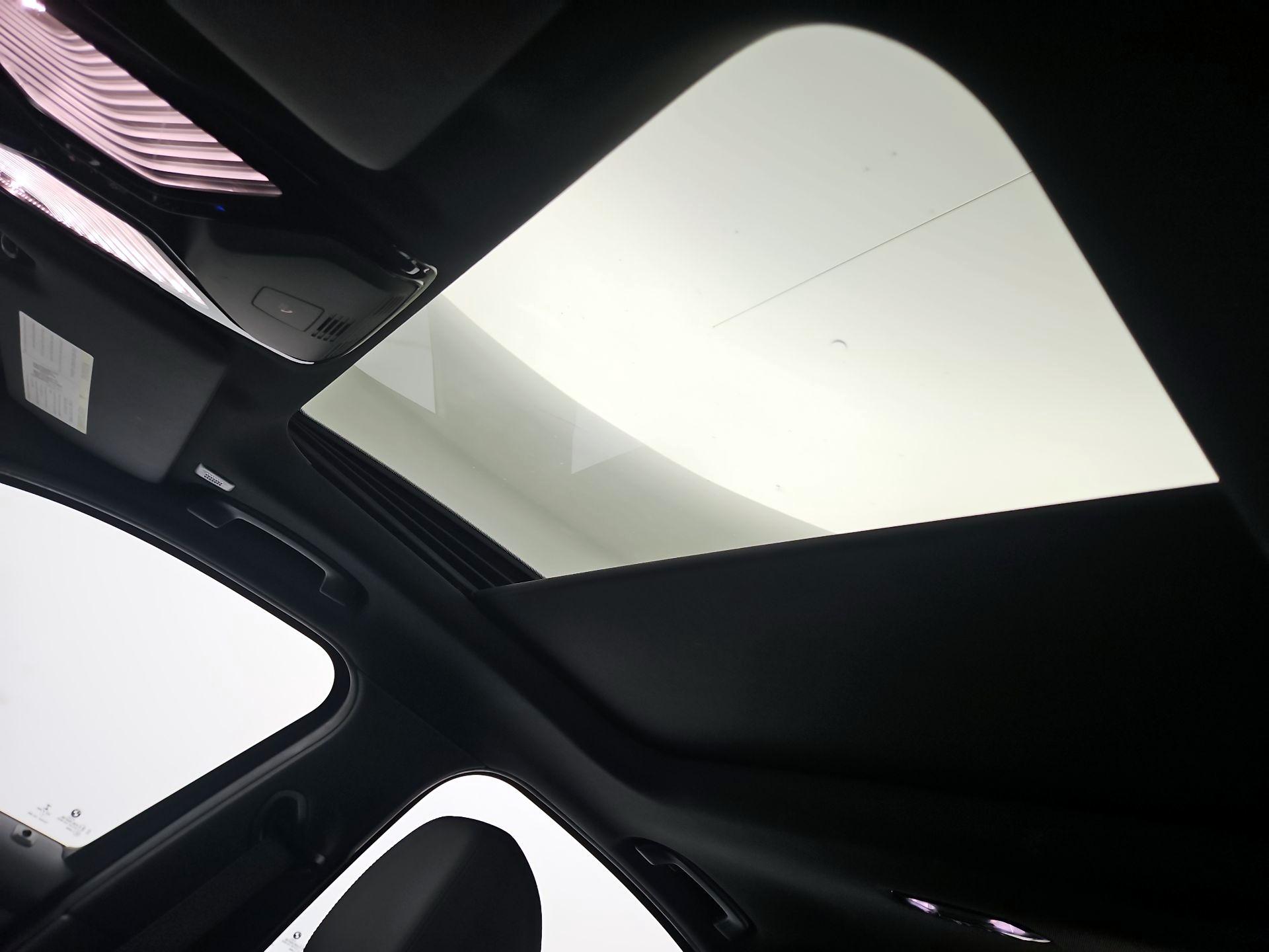 Thumbnail: 2021 BMW 3 Series - 20