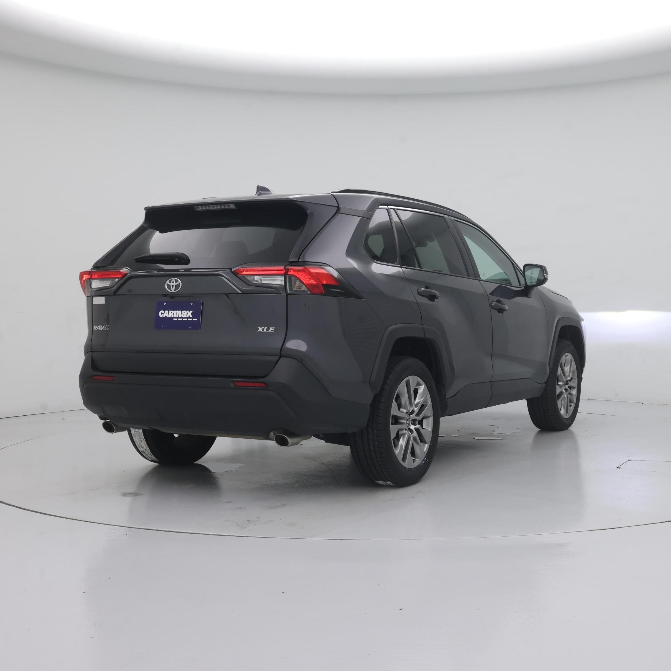 Thumbnail: 2023 Toyota RAV4 - 8