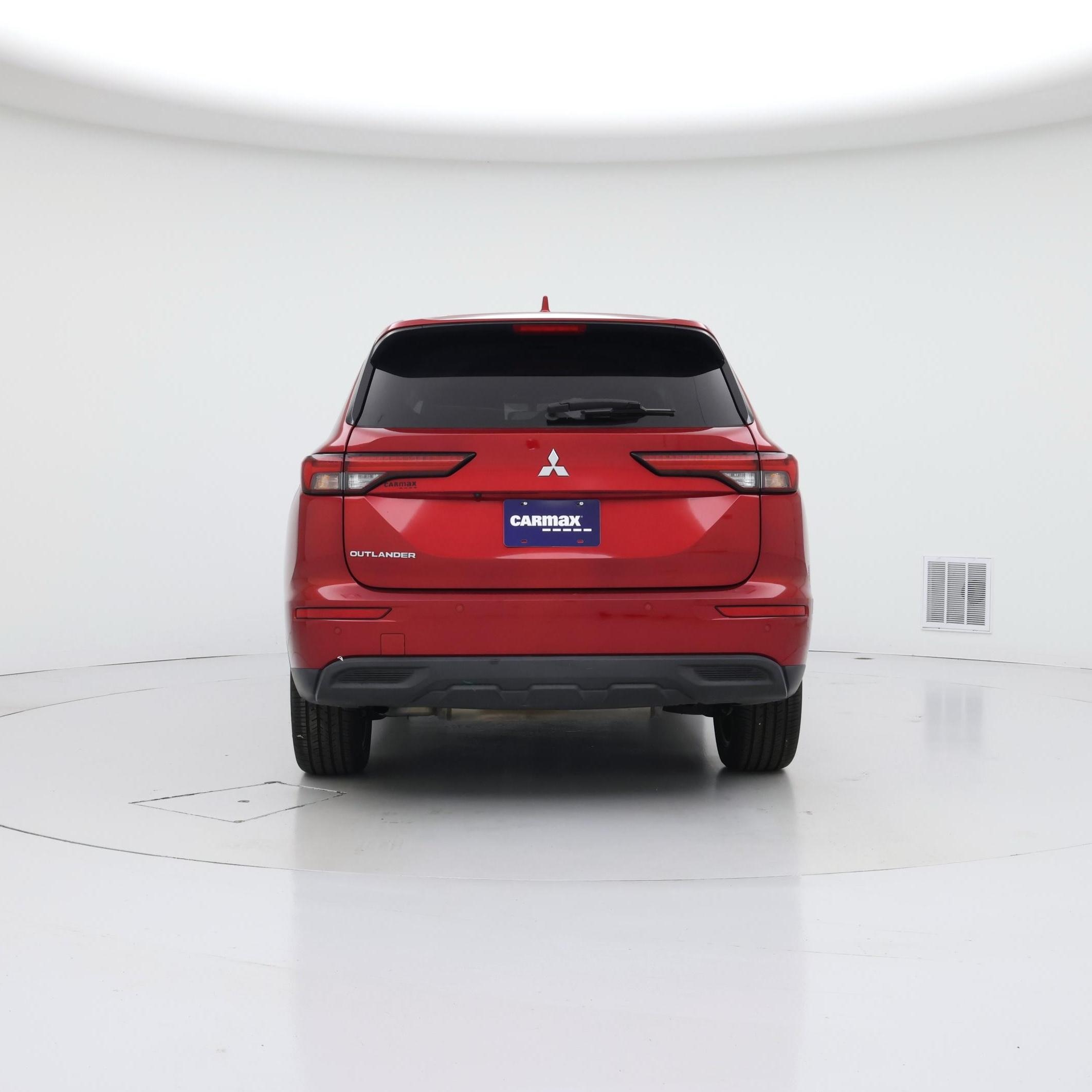Thumbnail: 2022 Mitsubishi Outlander - 6