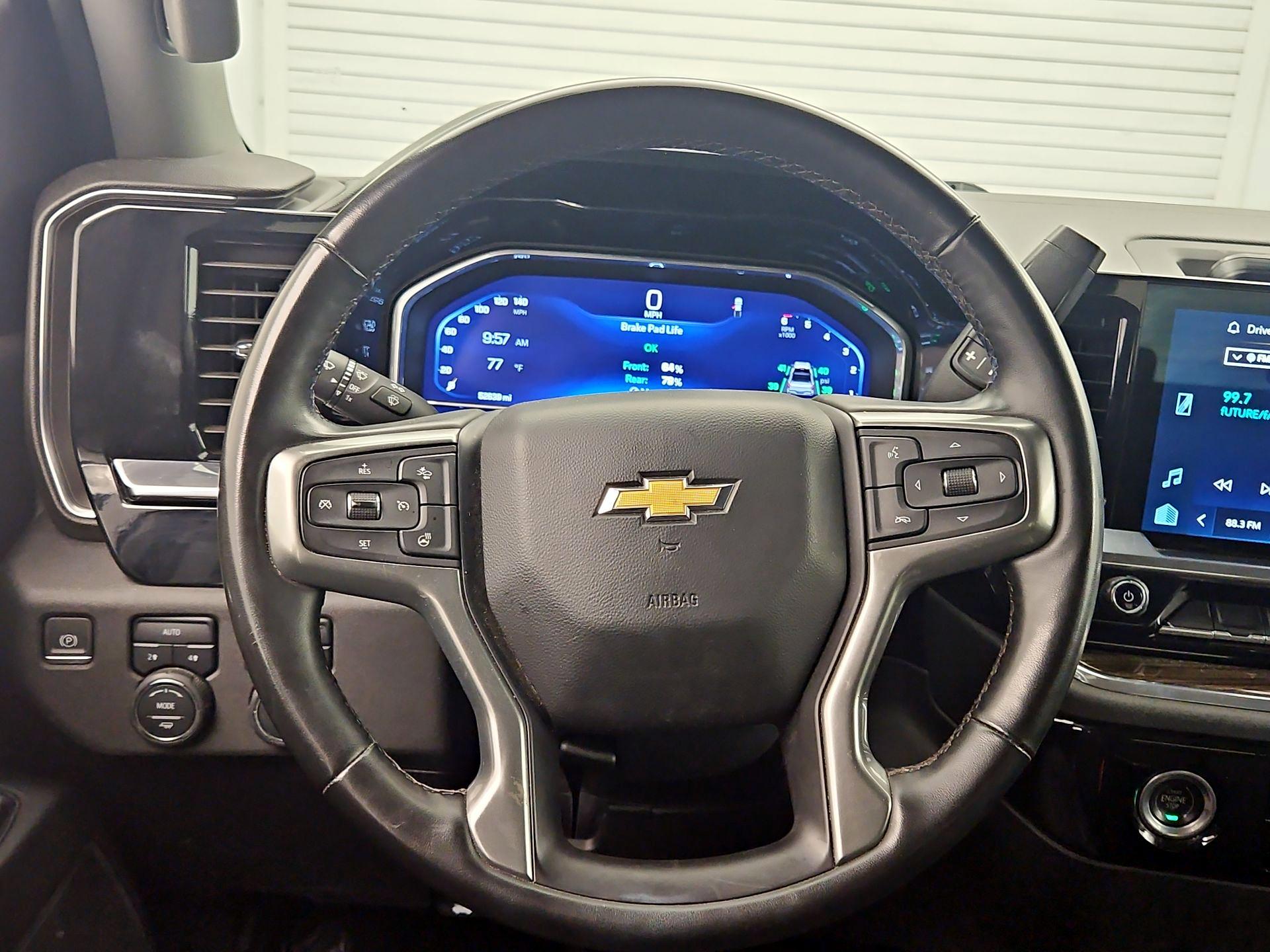 Thumbnail: 2023 Chevrolet Silverado 1500 - 10