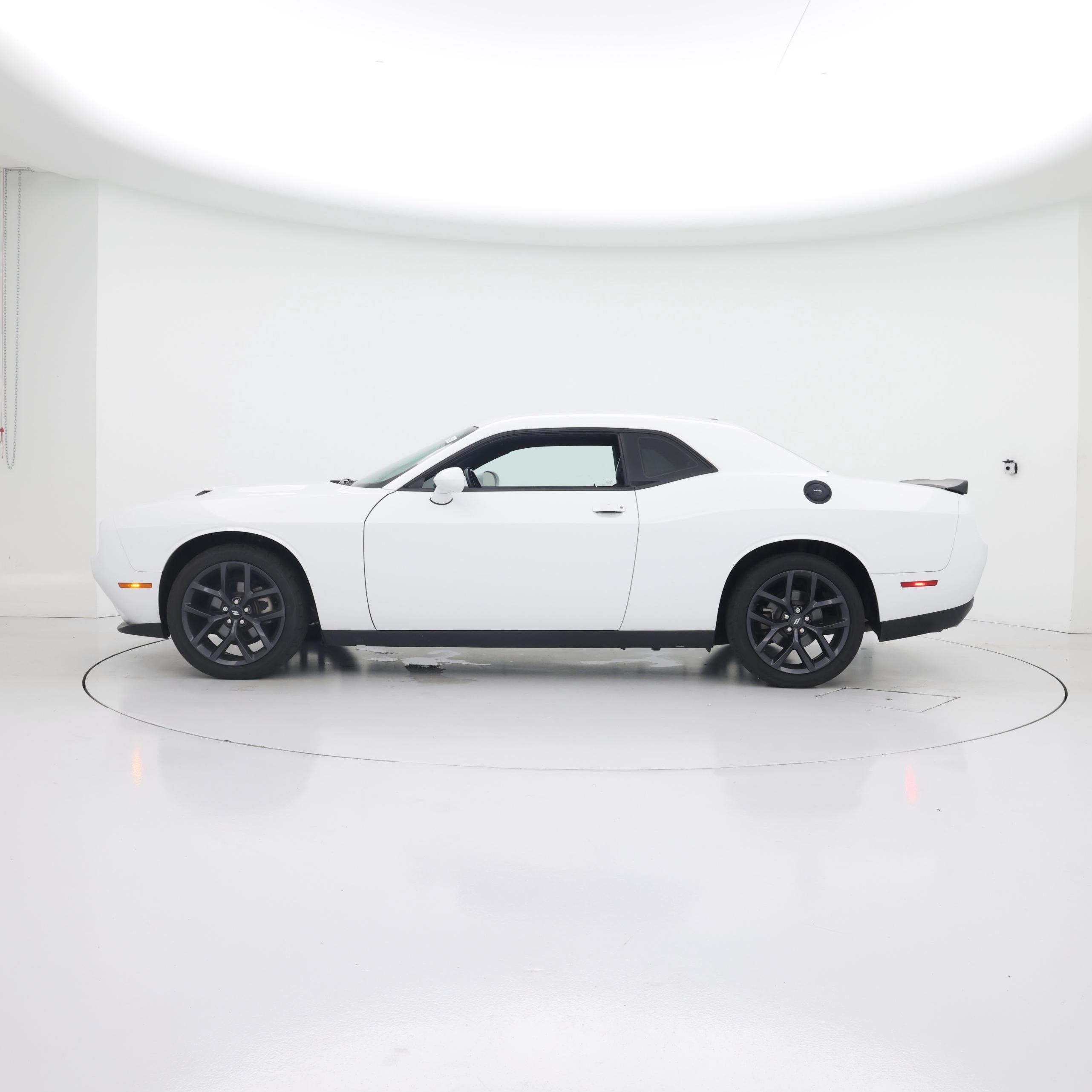 Thumbnail: 2021 Dodge Challenger - 3