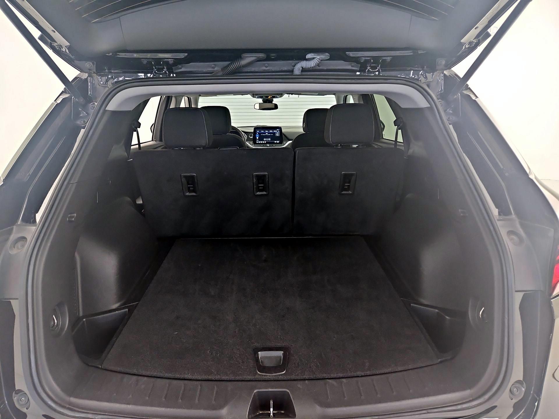 Thumbnail: 2023 Chevrolet Blazer - 20