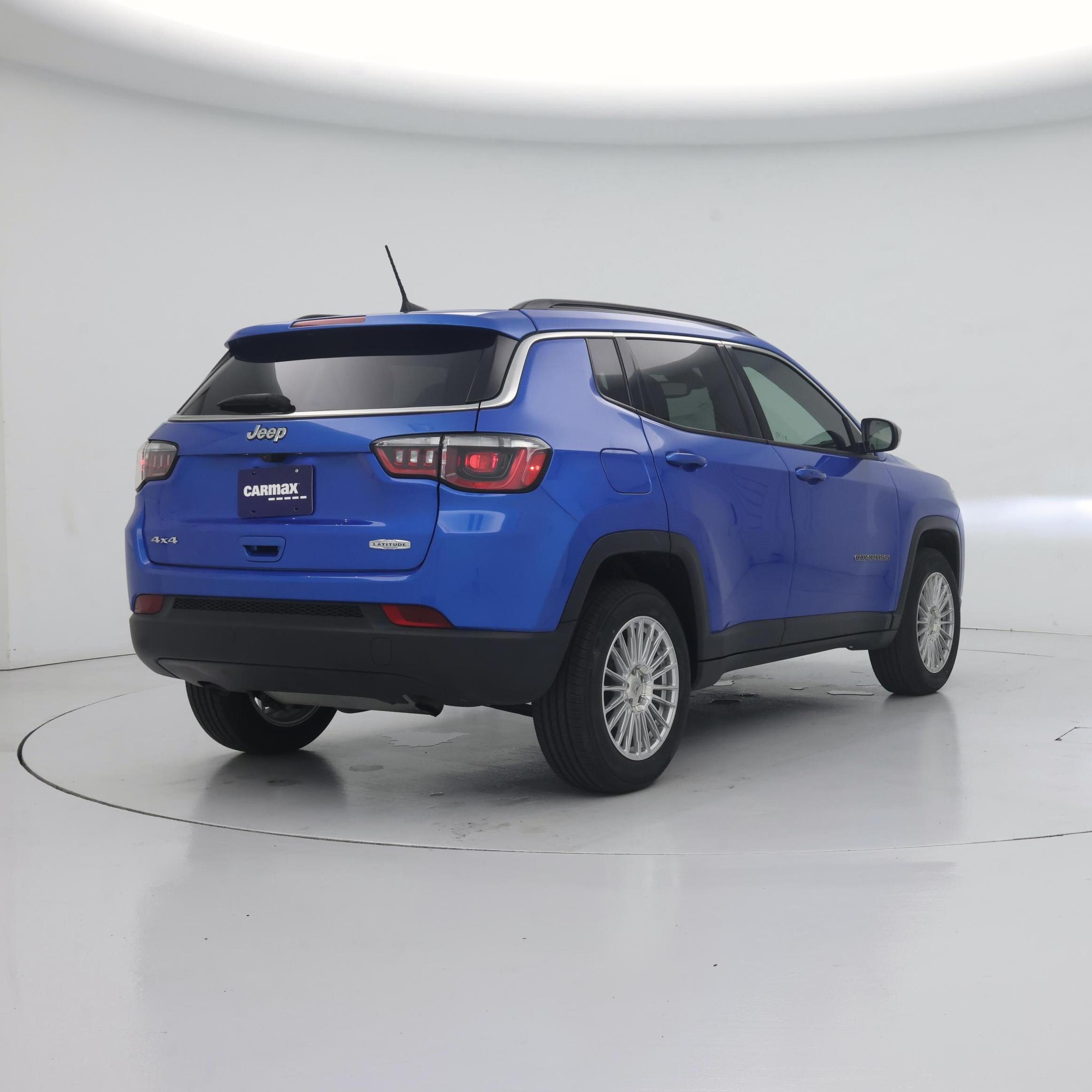 Thumbnail: 2023 Jeep Compass - 8