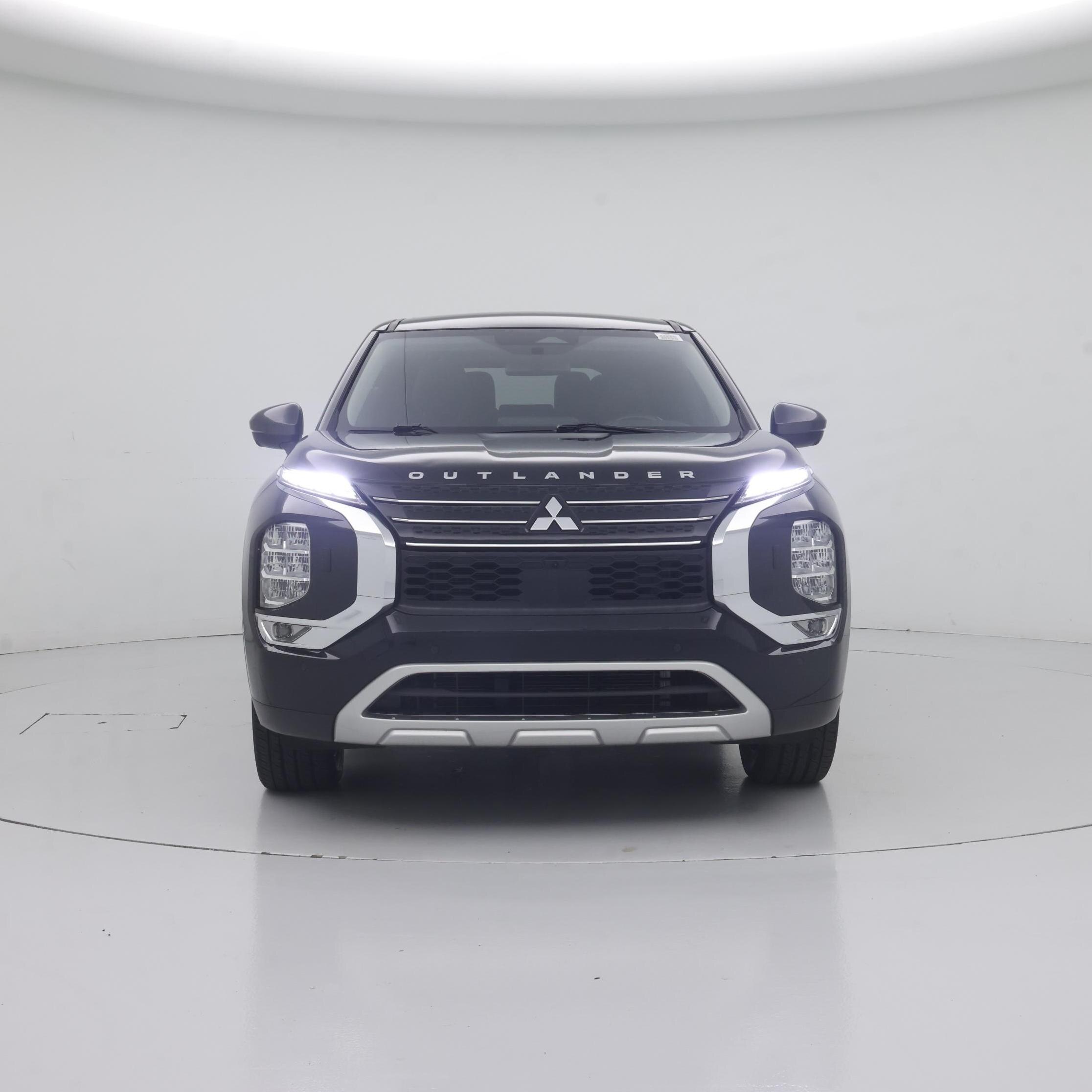 Thumbnail: 2022 Mitsubishi Outlander - 5