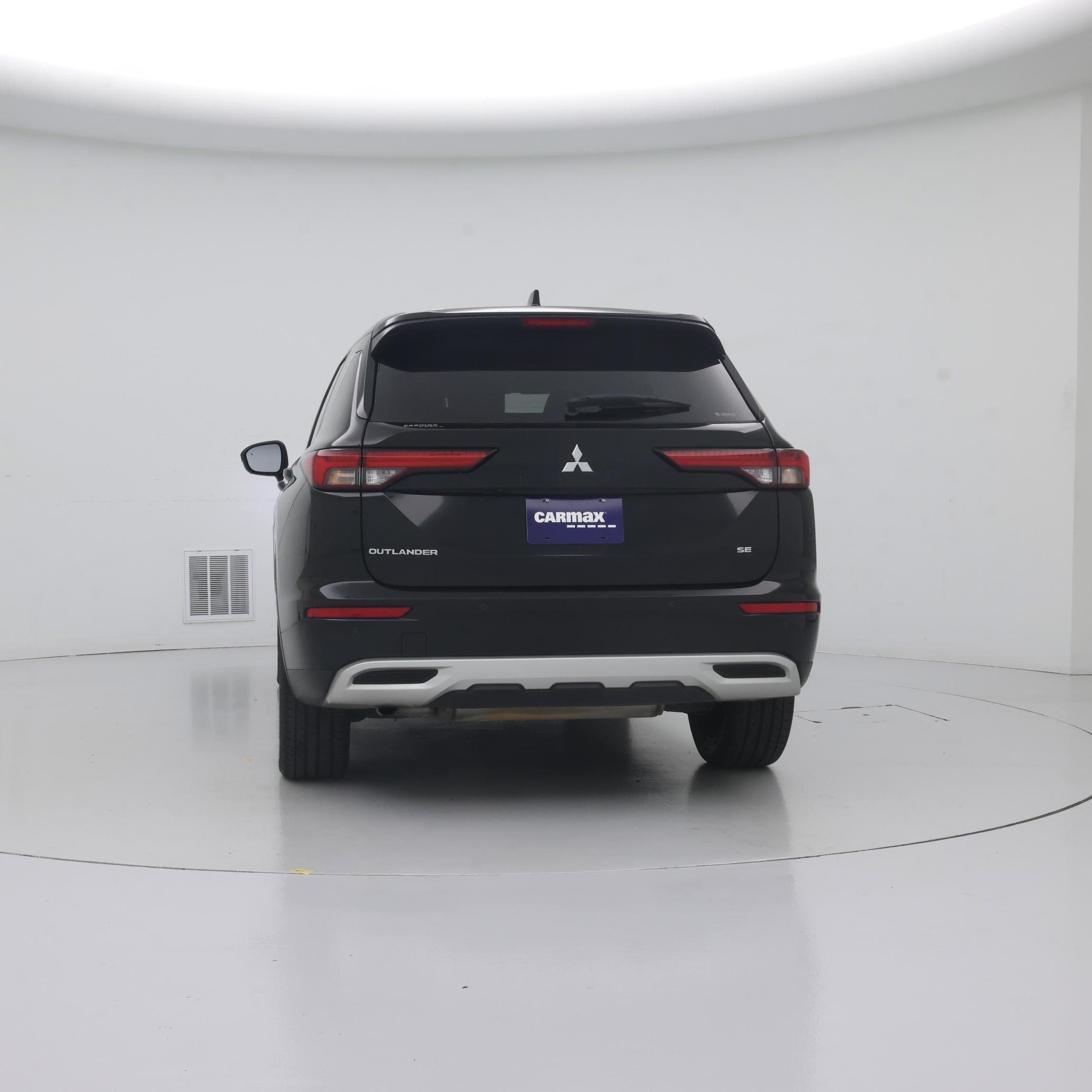 Thumbnail: 2022 Mitsubishi Outlander - 6