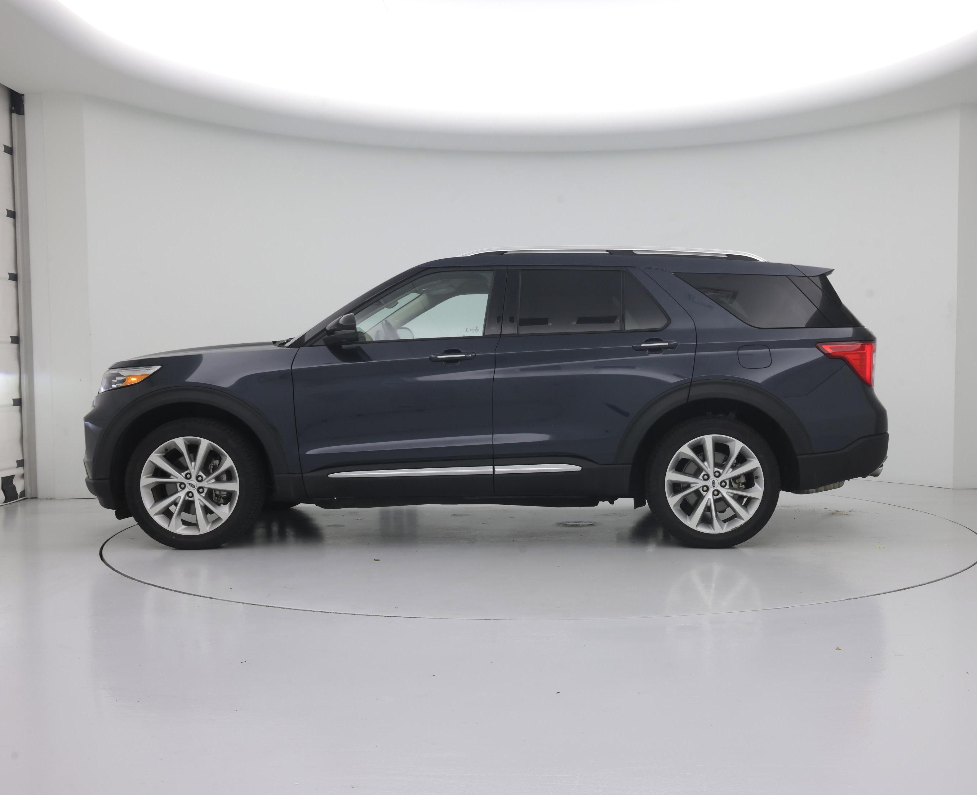 Thumbnail: 2022 Ford Explorer - 3