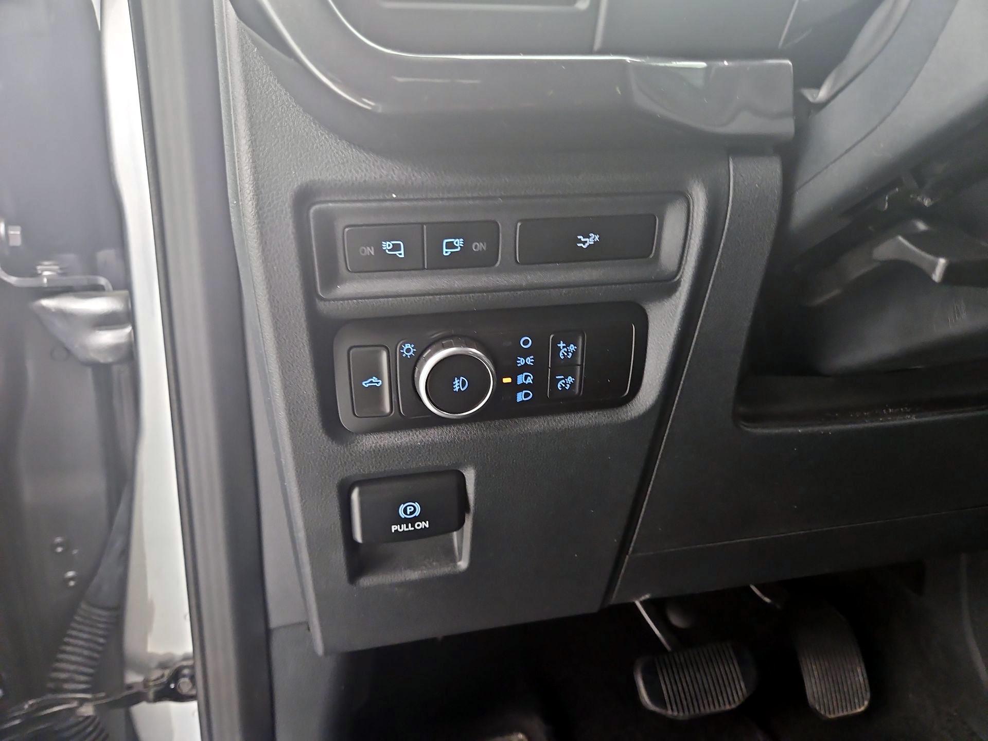 Thumbnail: 2023 Ford F-150 - 13