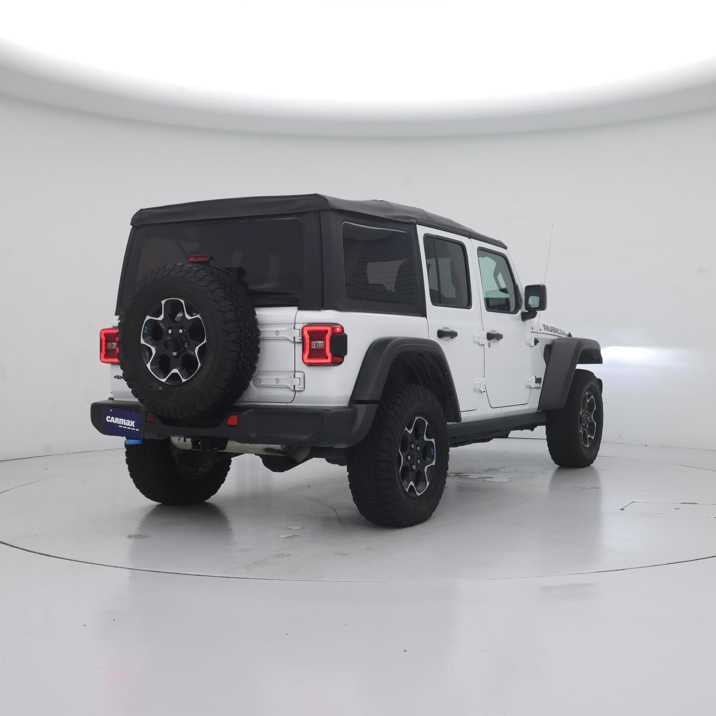 Thumbnail: 2022 Jeep Wrangler - 8