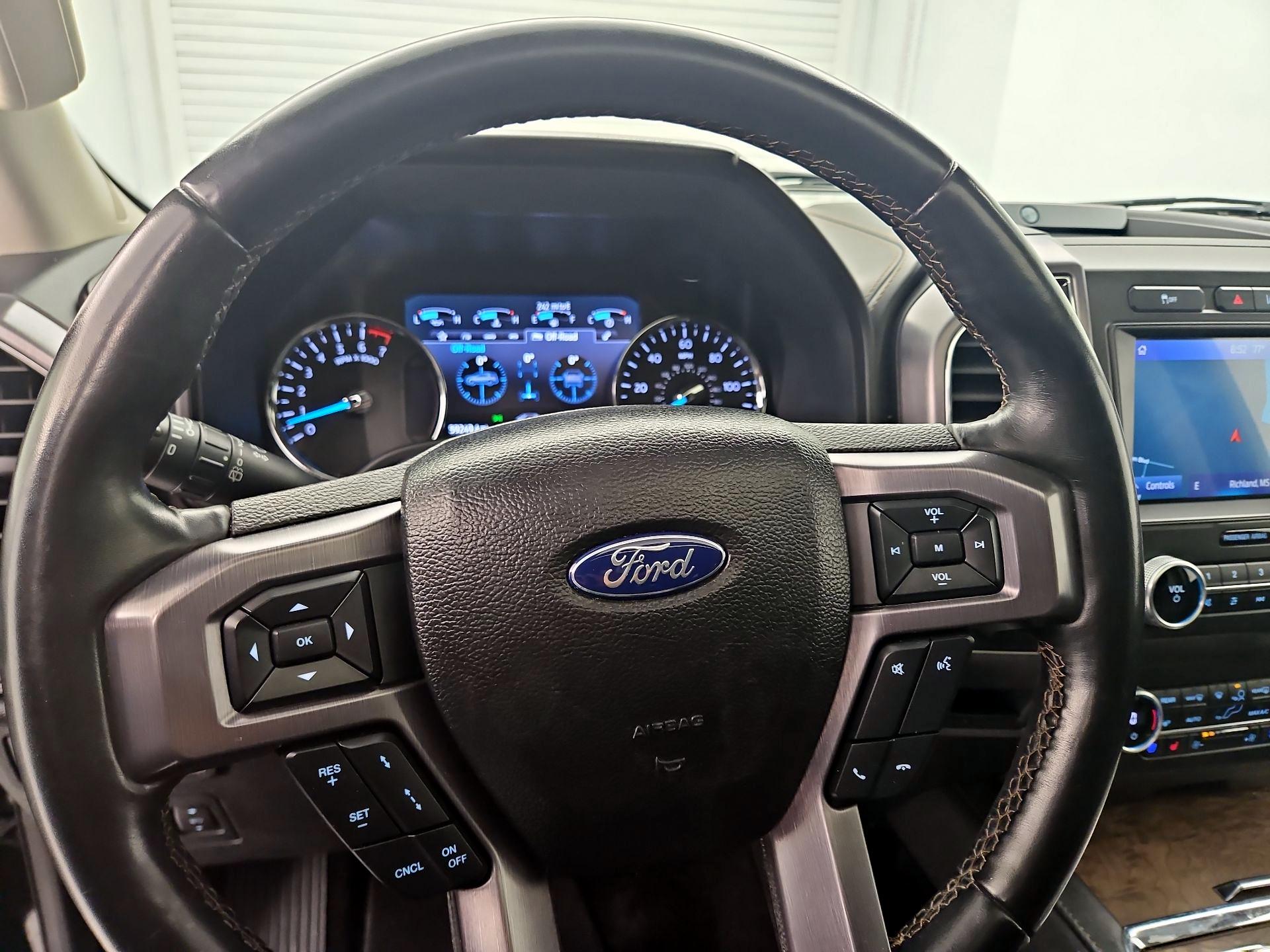 Thumbnail: 2021 Ford Expedition - 10