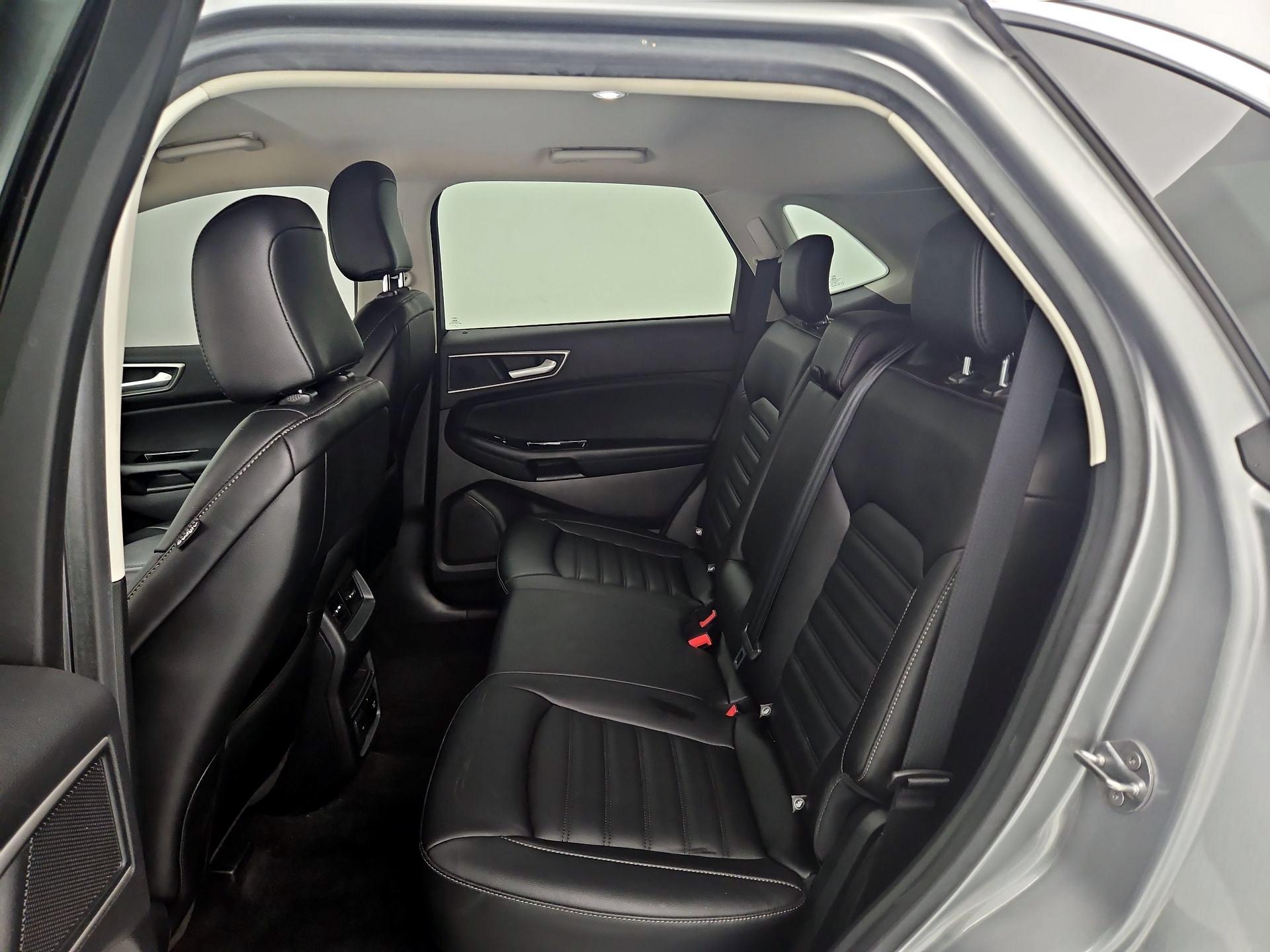 Thumbnail: 2020 Ford Edge - 20