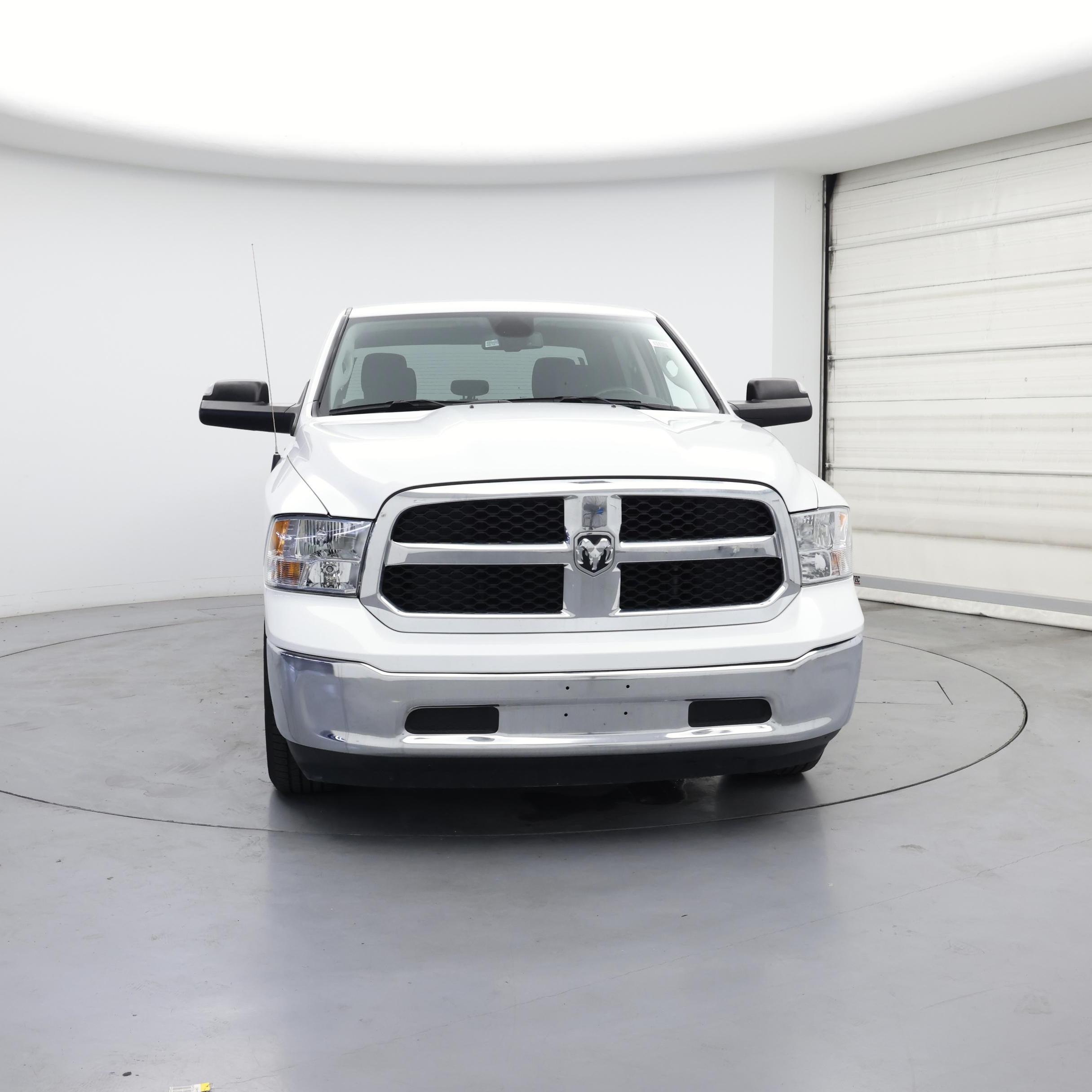Thumbnail: 2023 RAM 1500 Classic - 5
