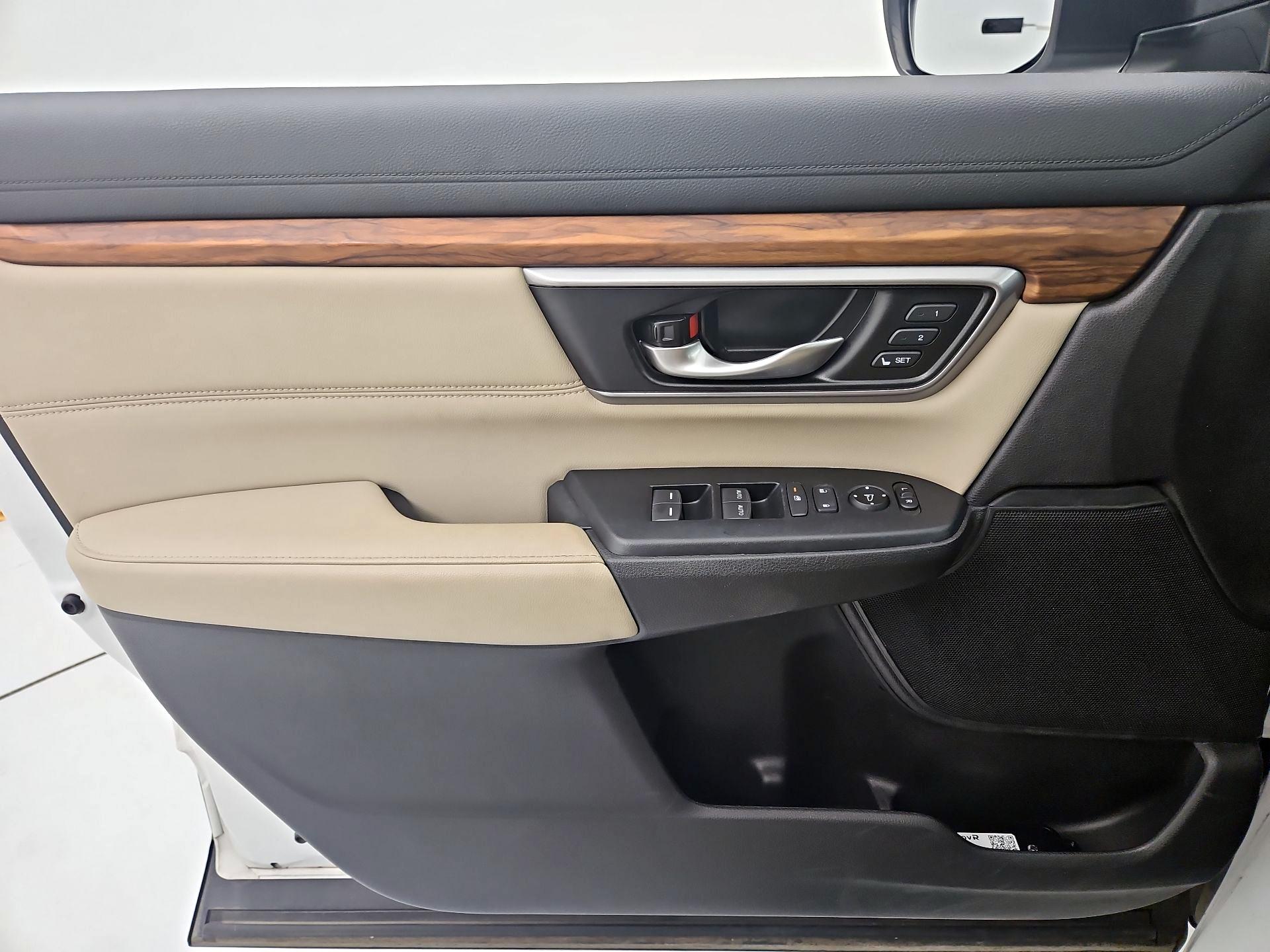 Thumbnail: 2019 Honda CR-V - 12