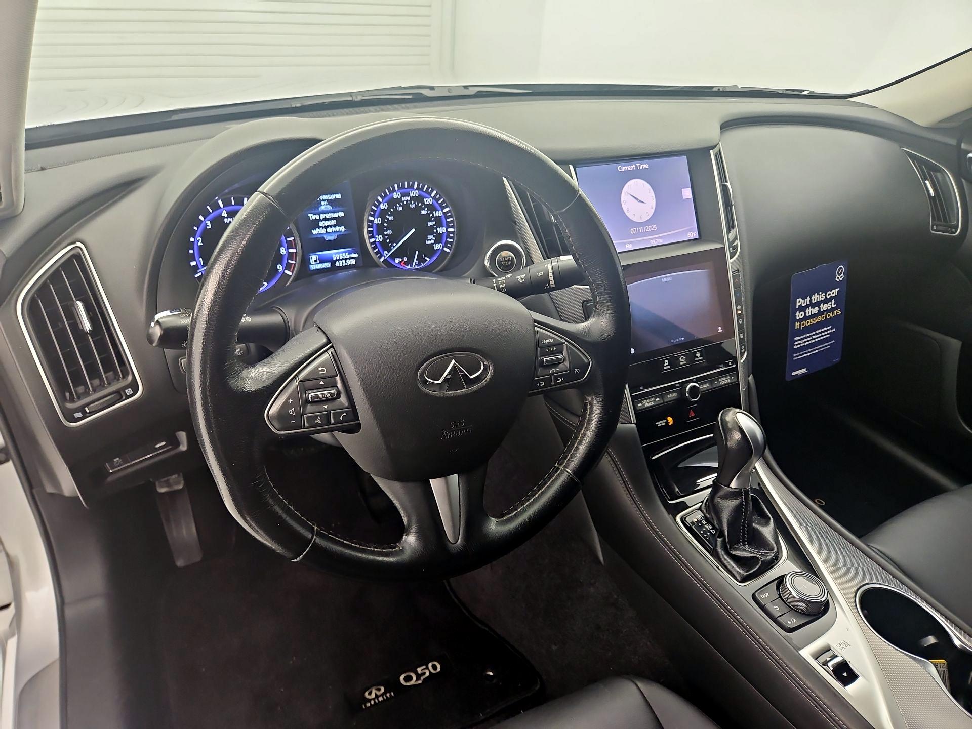Thumbnail: 2015 INFINITI Q50 - 9