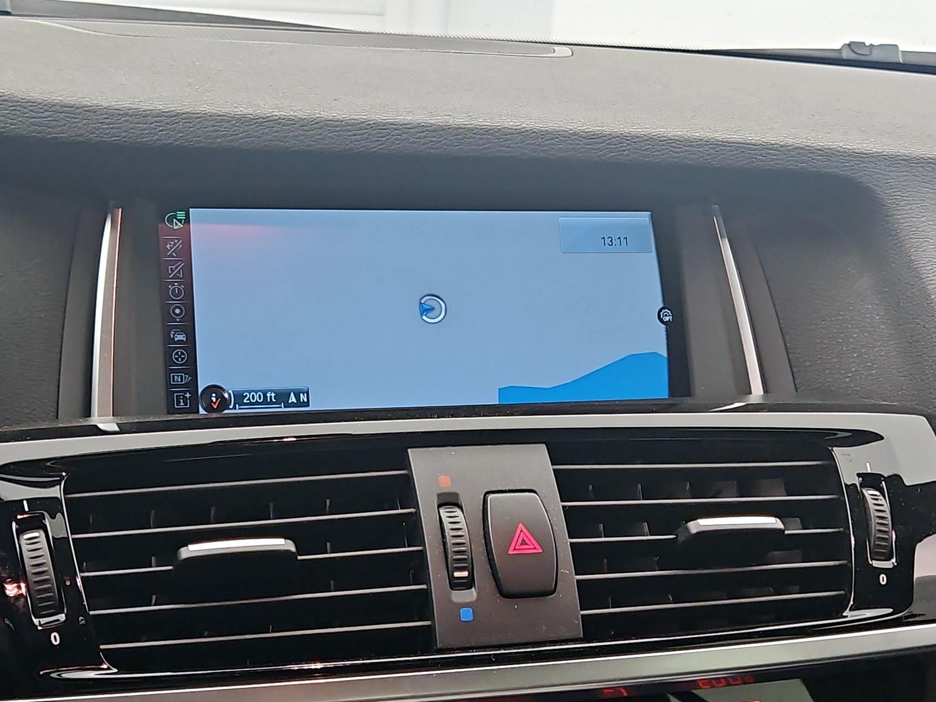 Thumbnail: 2016 BMW X4 - 14