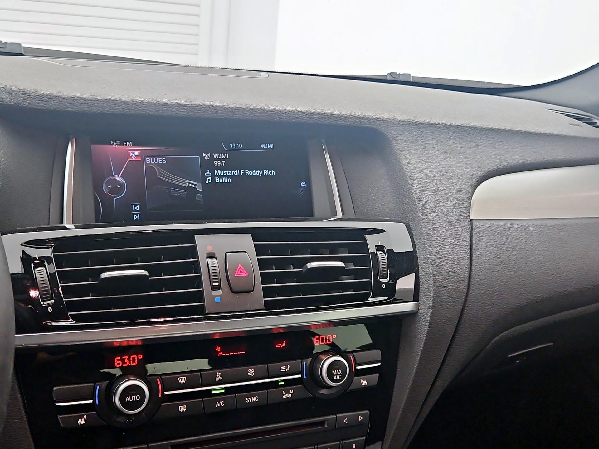 Thumbnail: 2016 BMW X4 - 16