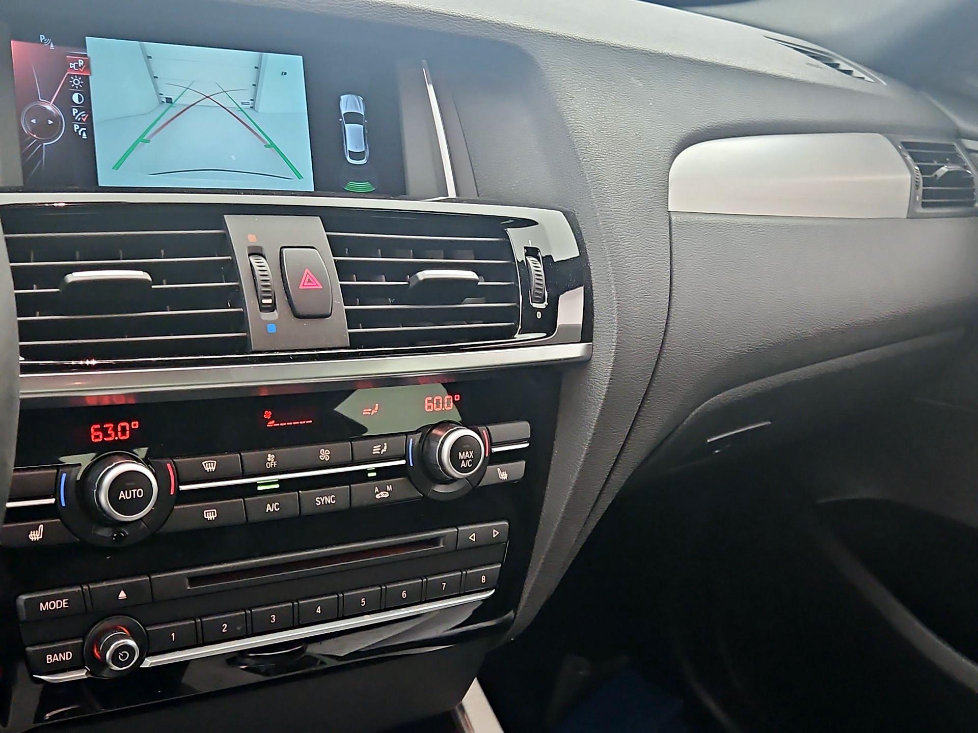 Thumbnail: 2016 BMW X4 - 17