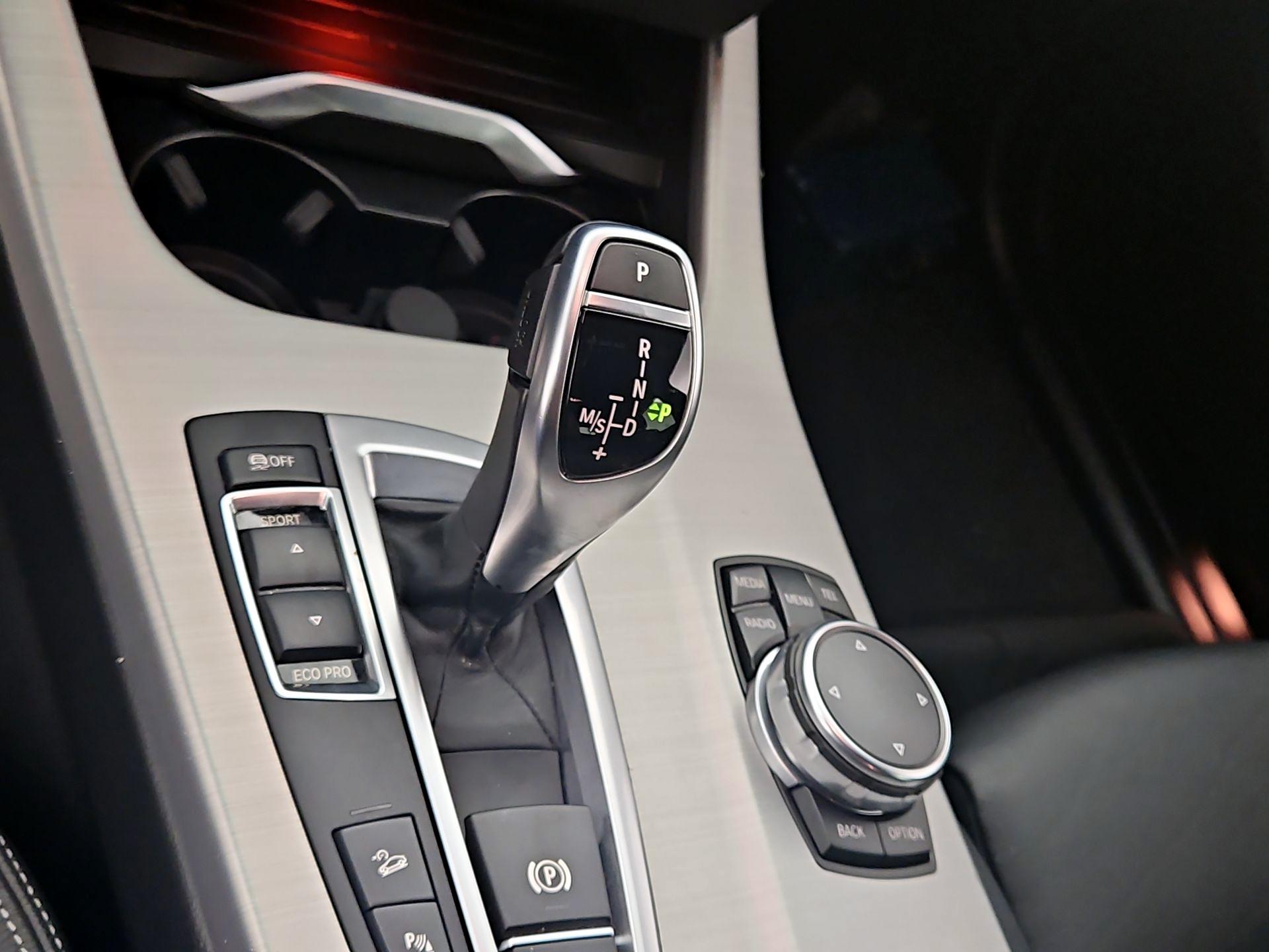 Thumbnail: 2016 BMW X4 - 18