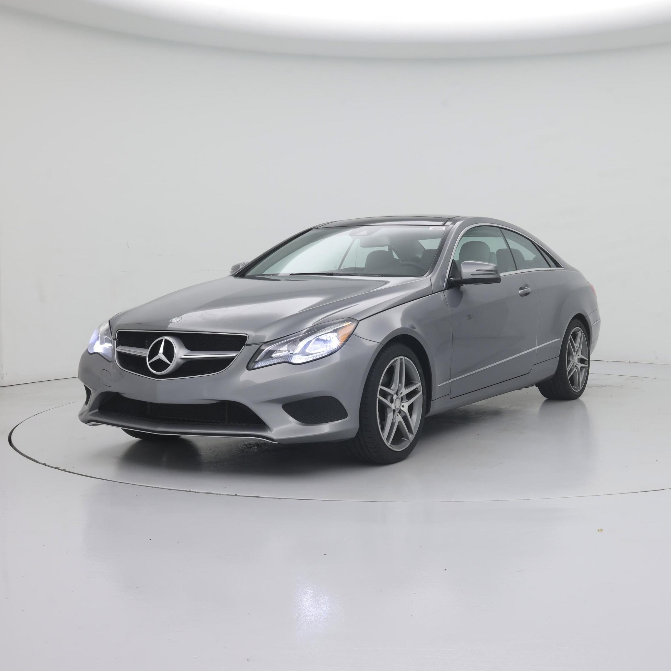 Thumbnail: 2014 Mercedes-Benz E-Class - 4