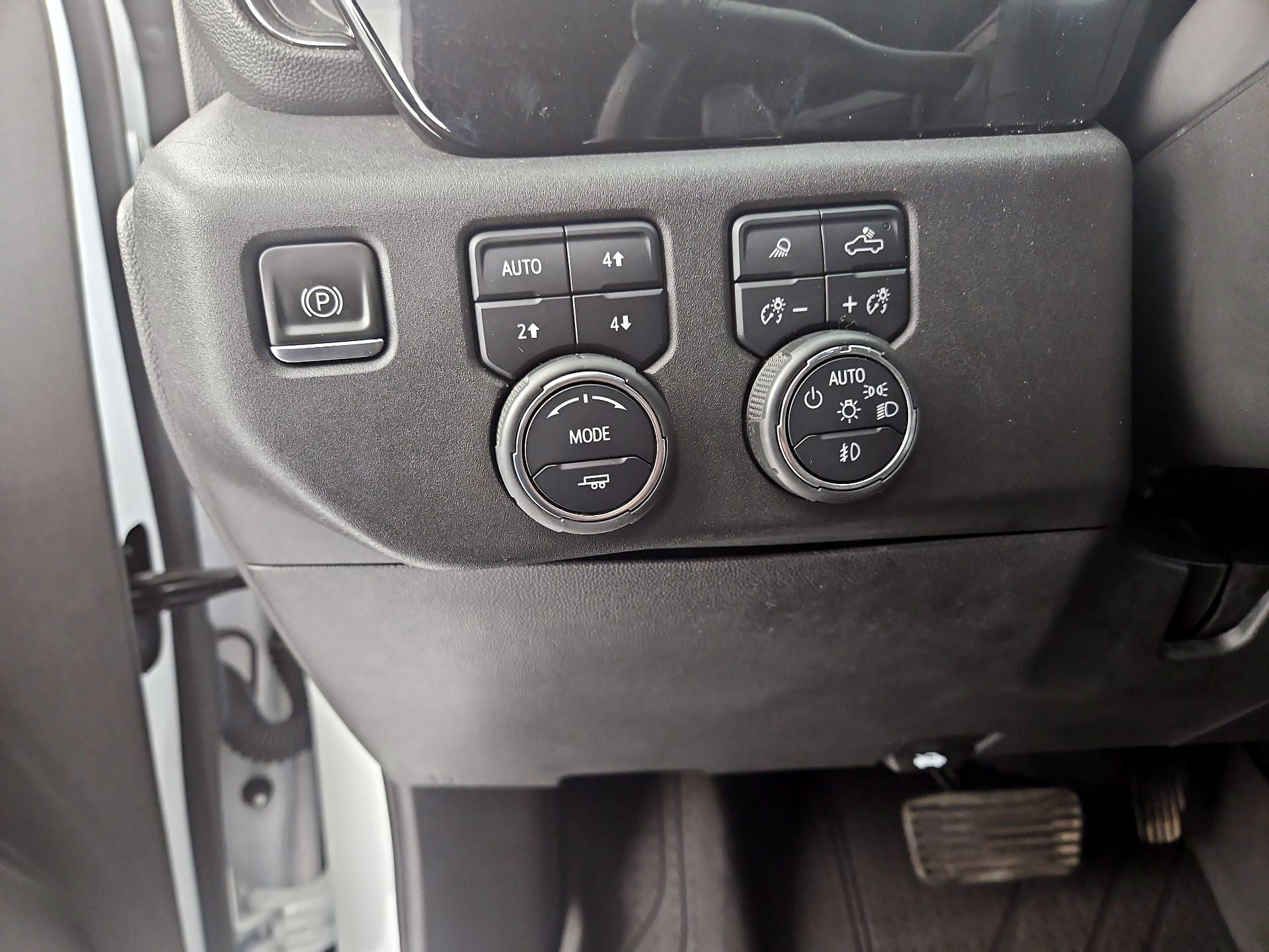 Thumbnail: 2022 Chevrolet Silverado 1500 - 13
