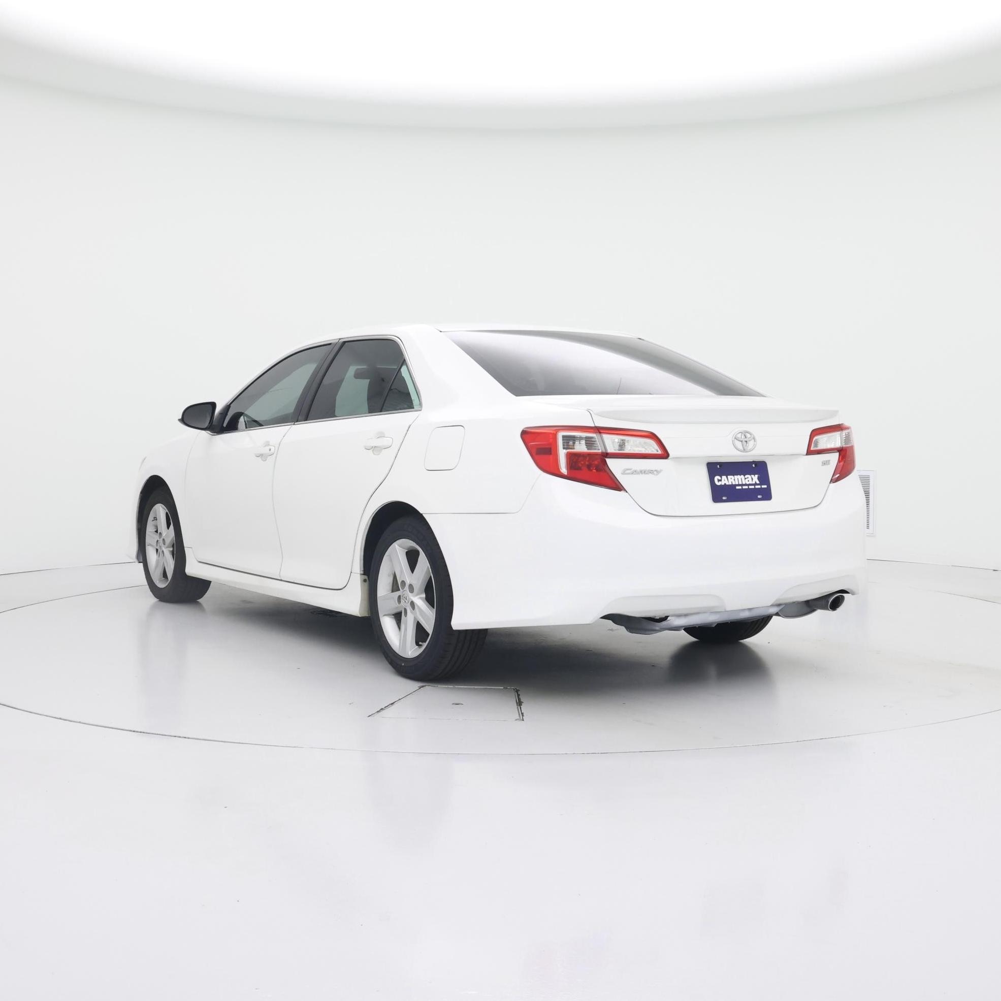 Thumbnail: 2014 Toyota Camry - 2