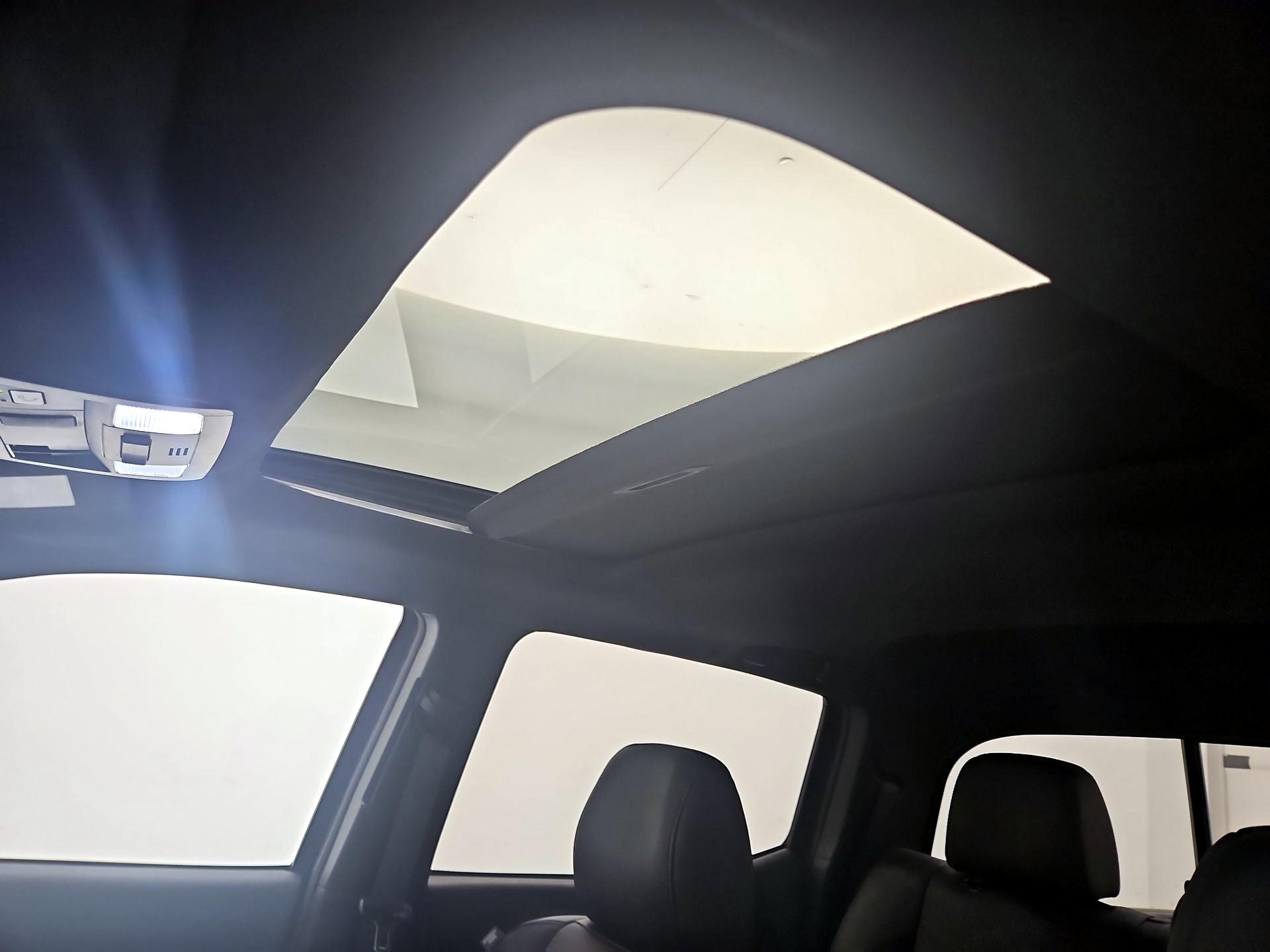 Thumbnail: 2023 Toyota Tacoma - 20