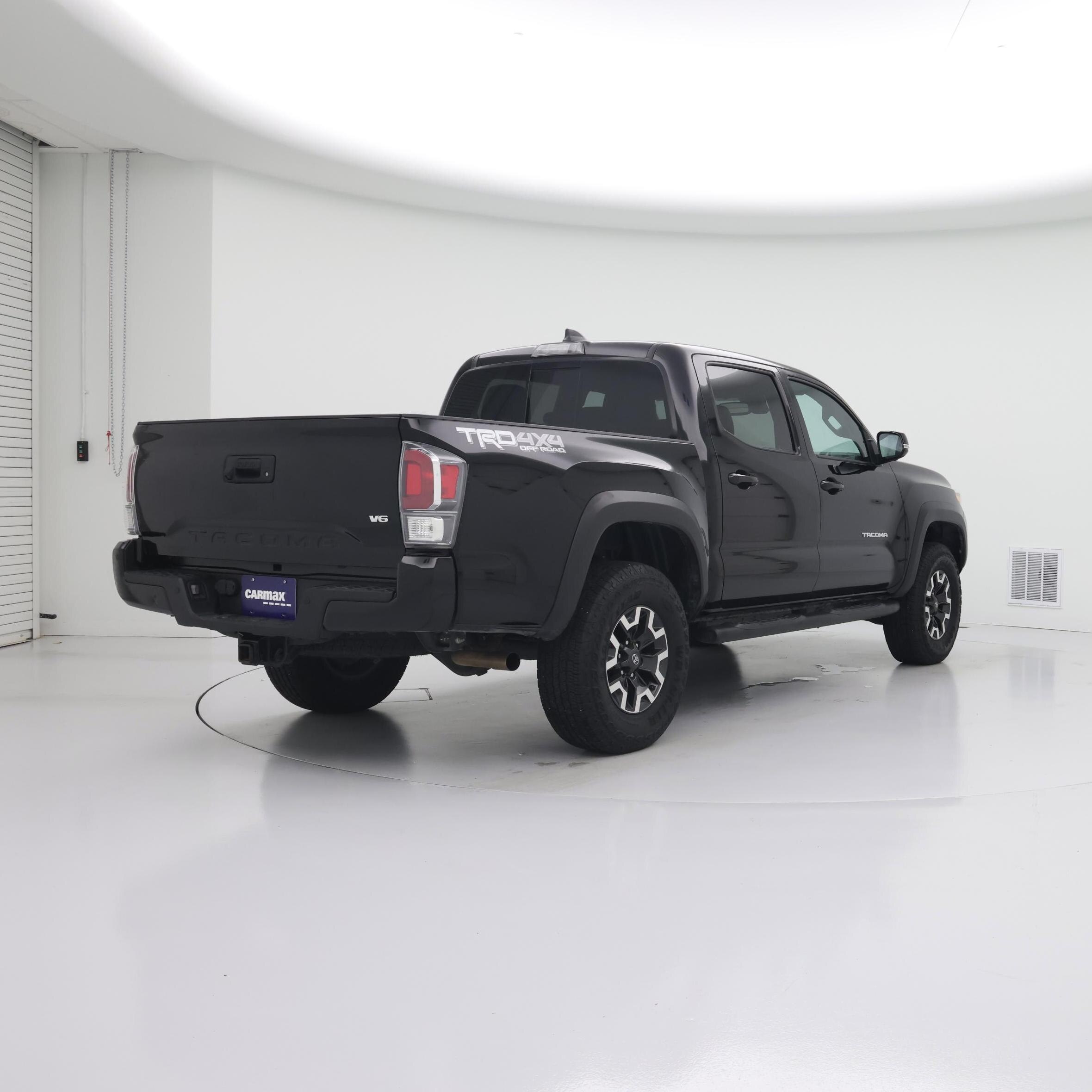 Thumbnail: 2023 Toyota Tacoma - 8