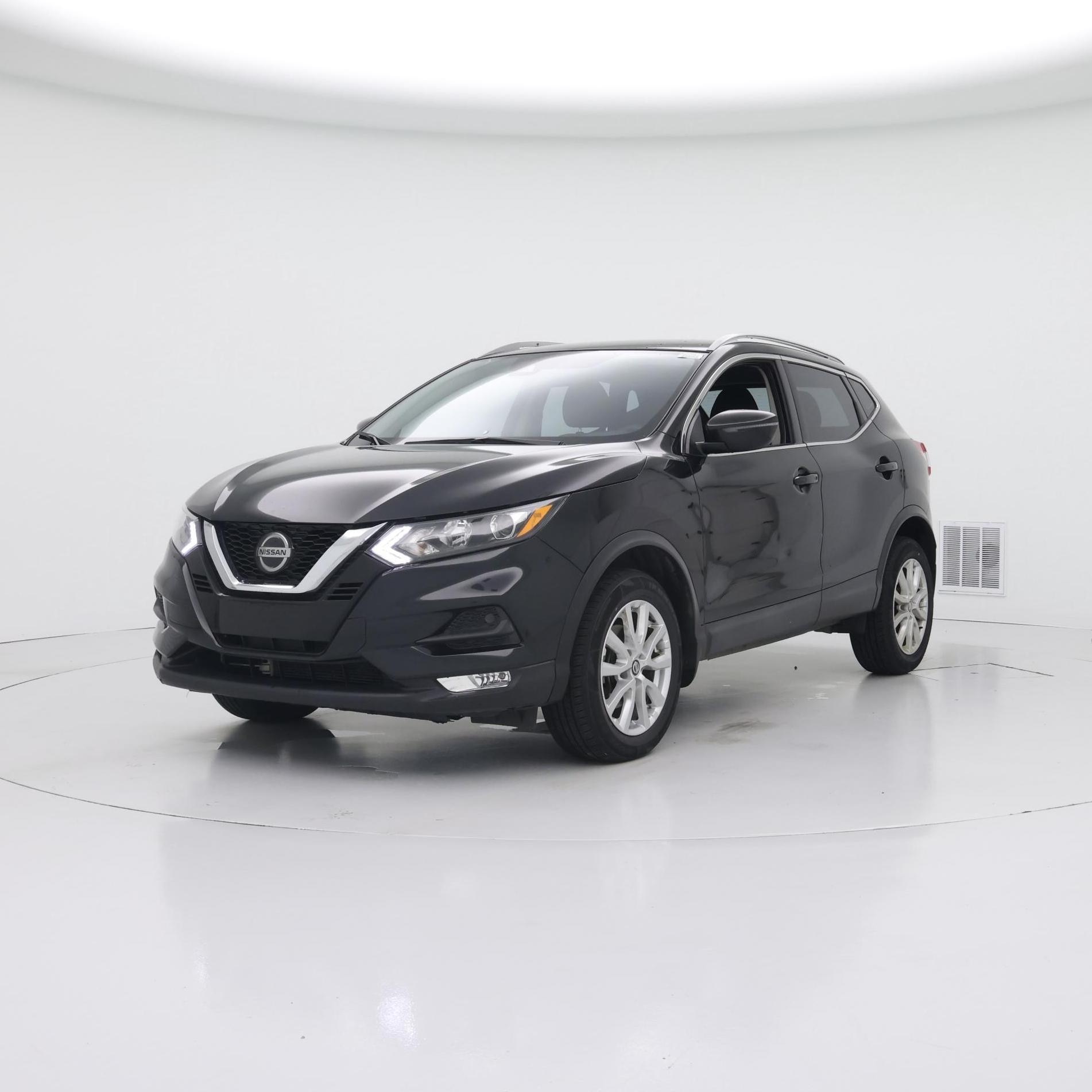 Thumbnail: 2020 Nissan Rogue Sport - 4