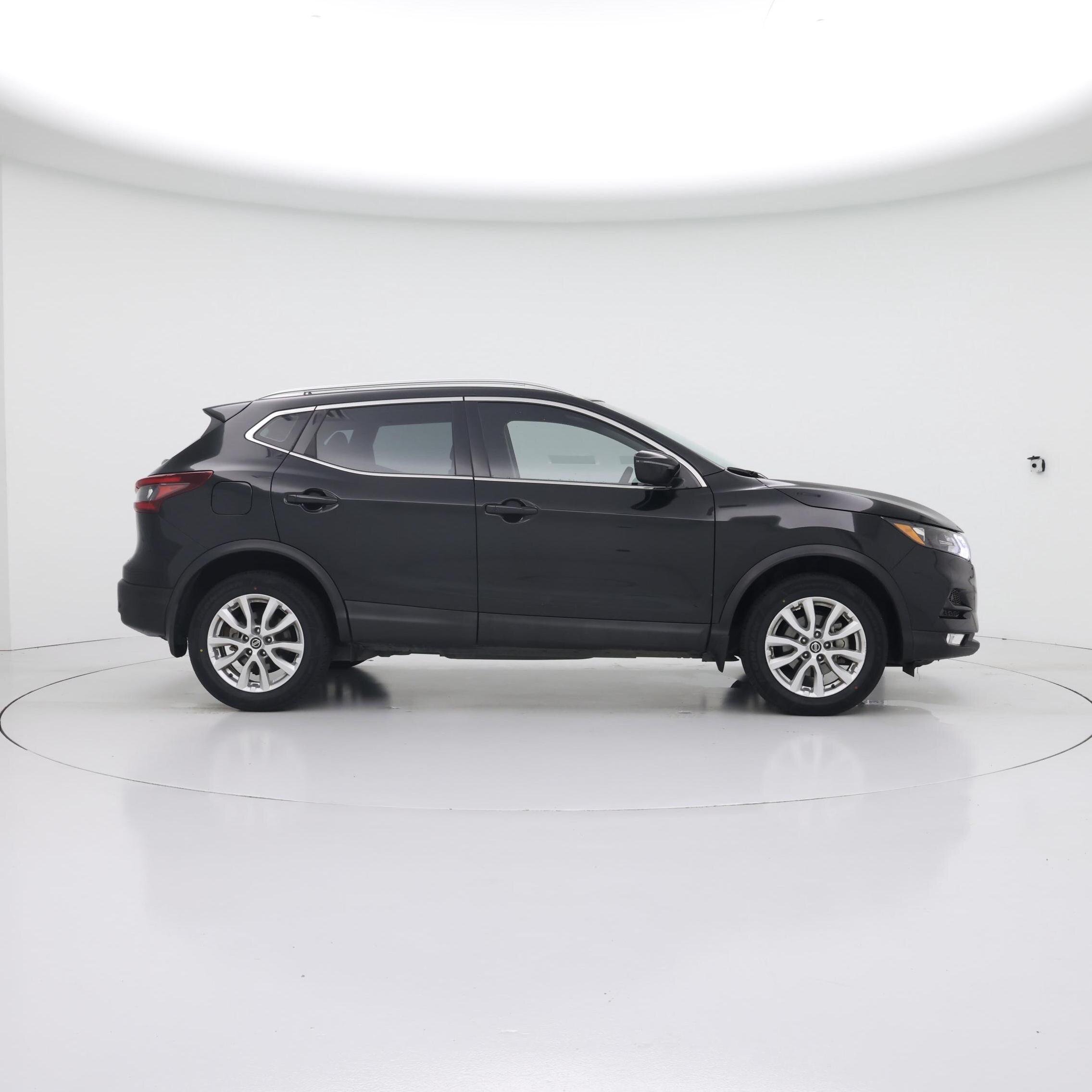 Thumbnail: 2020 Nissan Rogue Sport - 7