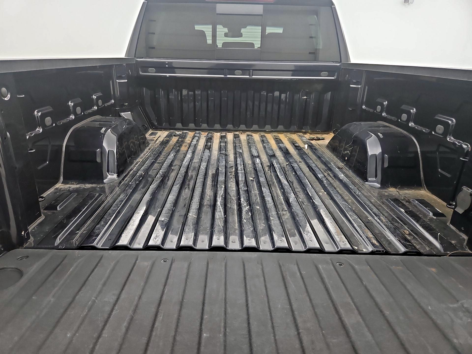 Thumbnail: 2023 Chevrolet Silverado 1500 - 20