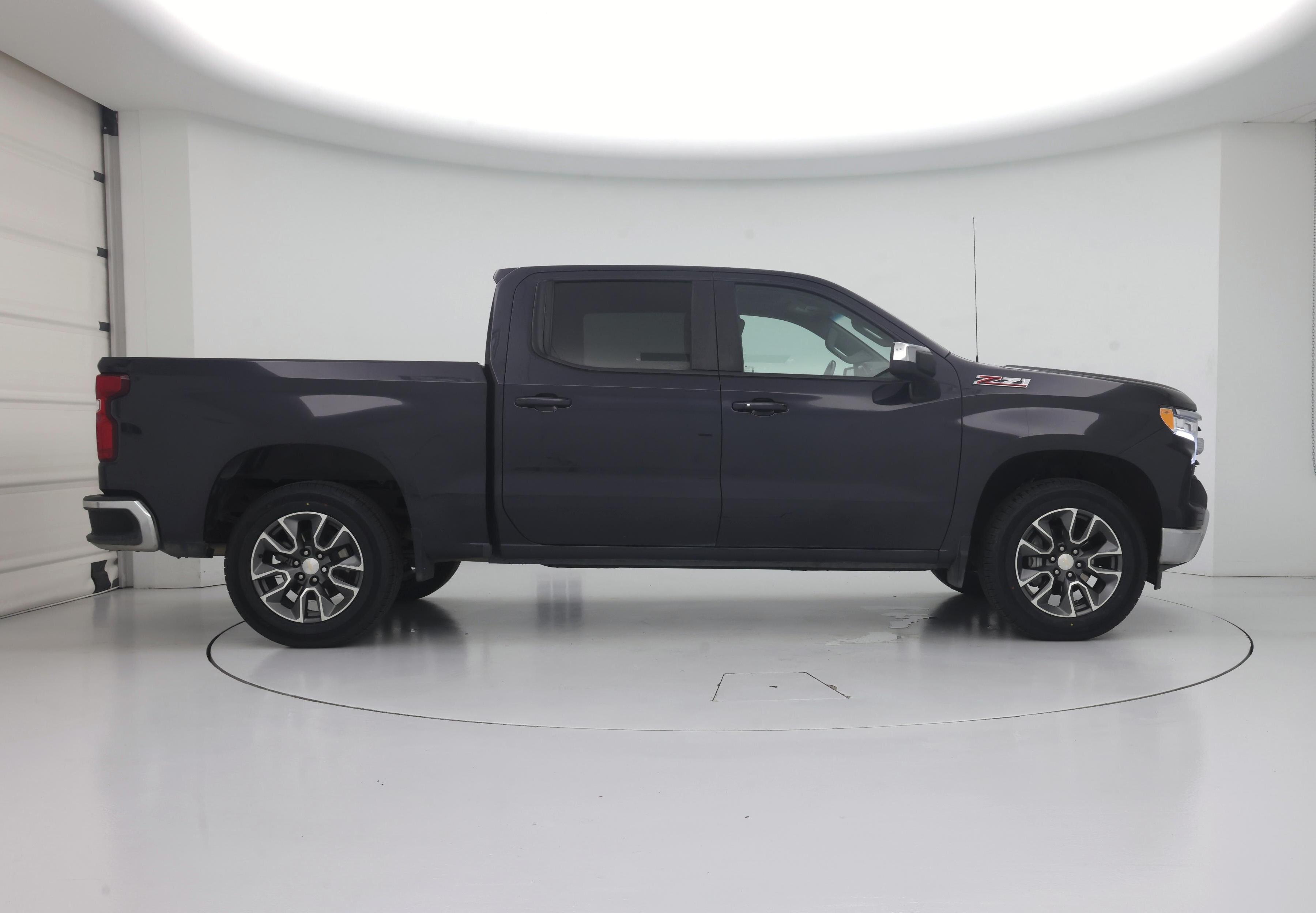 Thumbnail: 2023 Chevrolet Silverado 1500 - 7