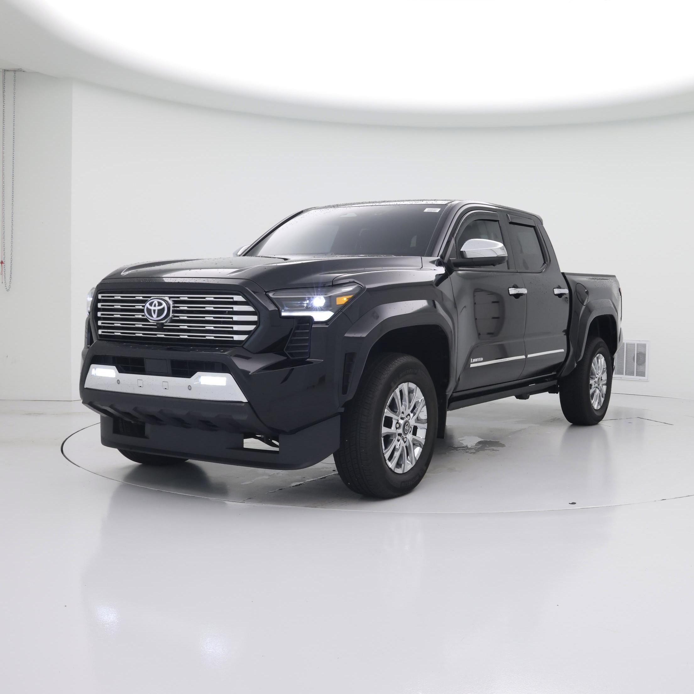Thumbnail: 2024 Toyota Tacoma - 4