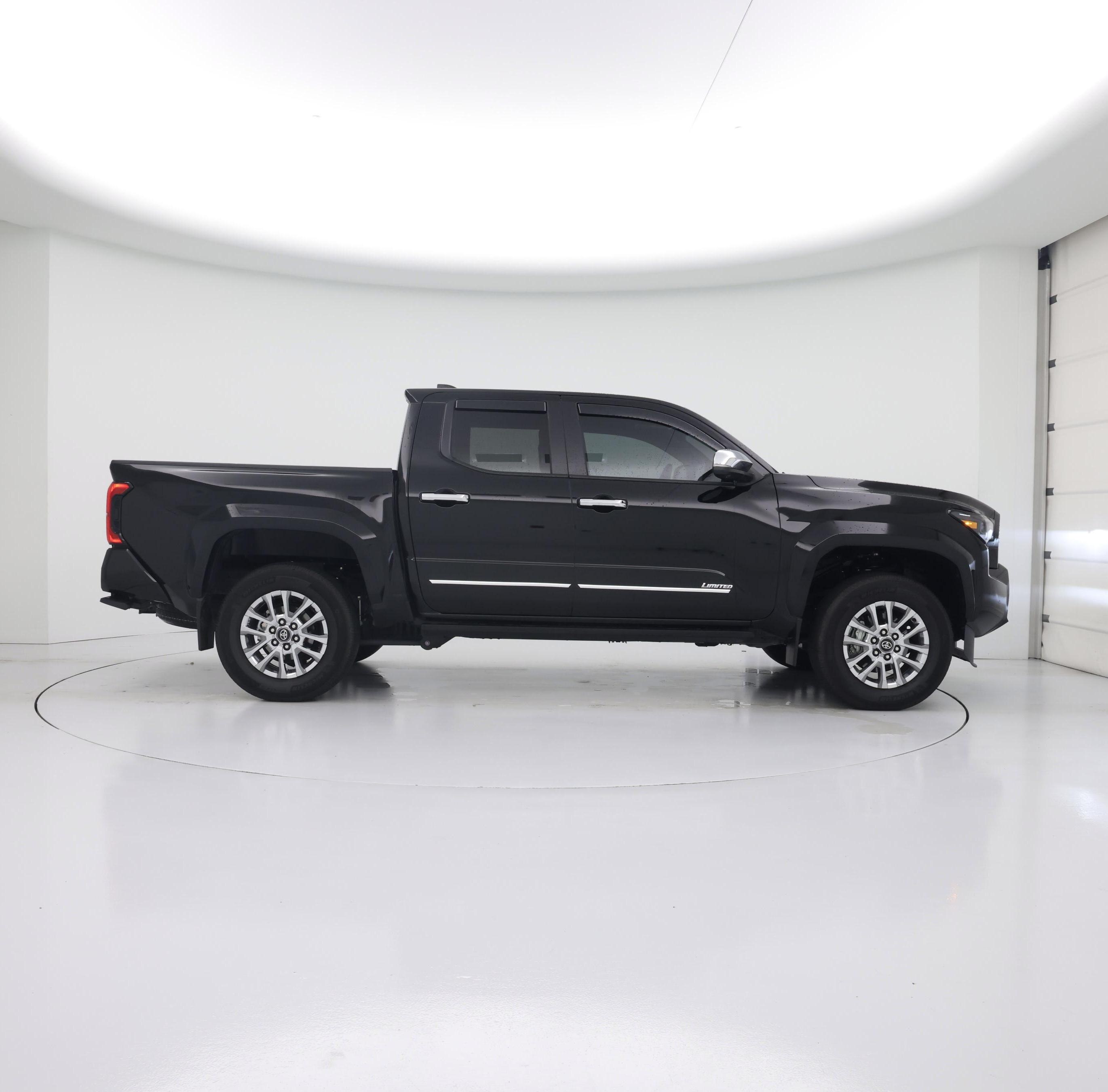 Thumbnail: 2024 Toyota Tacoma - 7