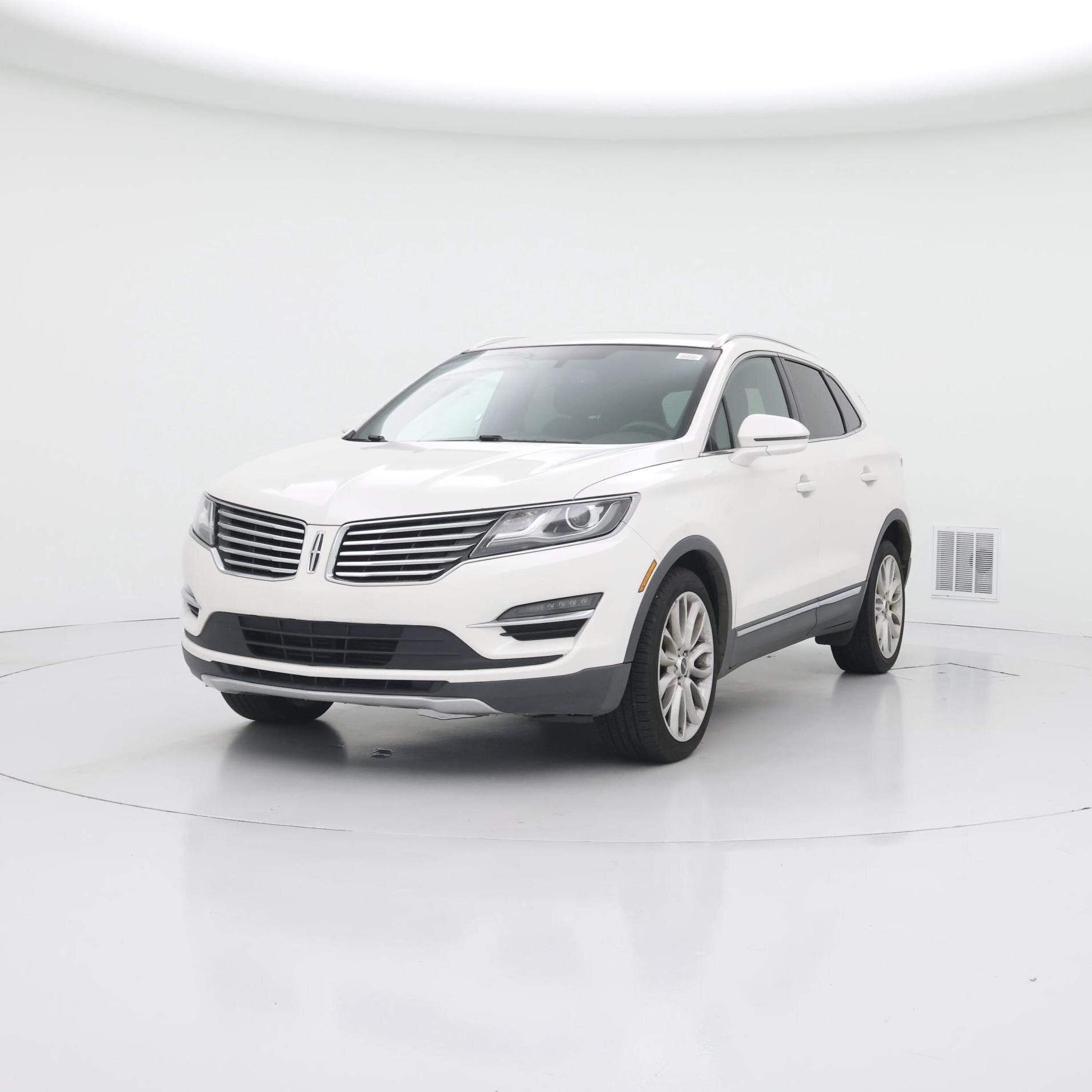 Thumbnail: 2017 Lincoln MKC - 4