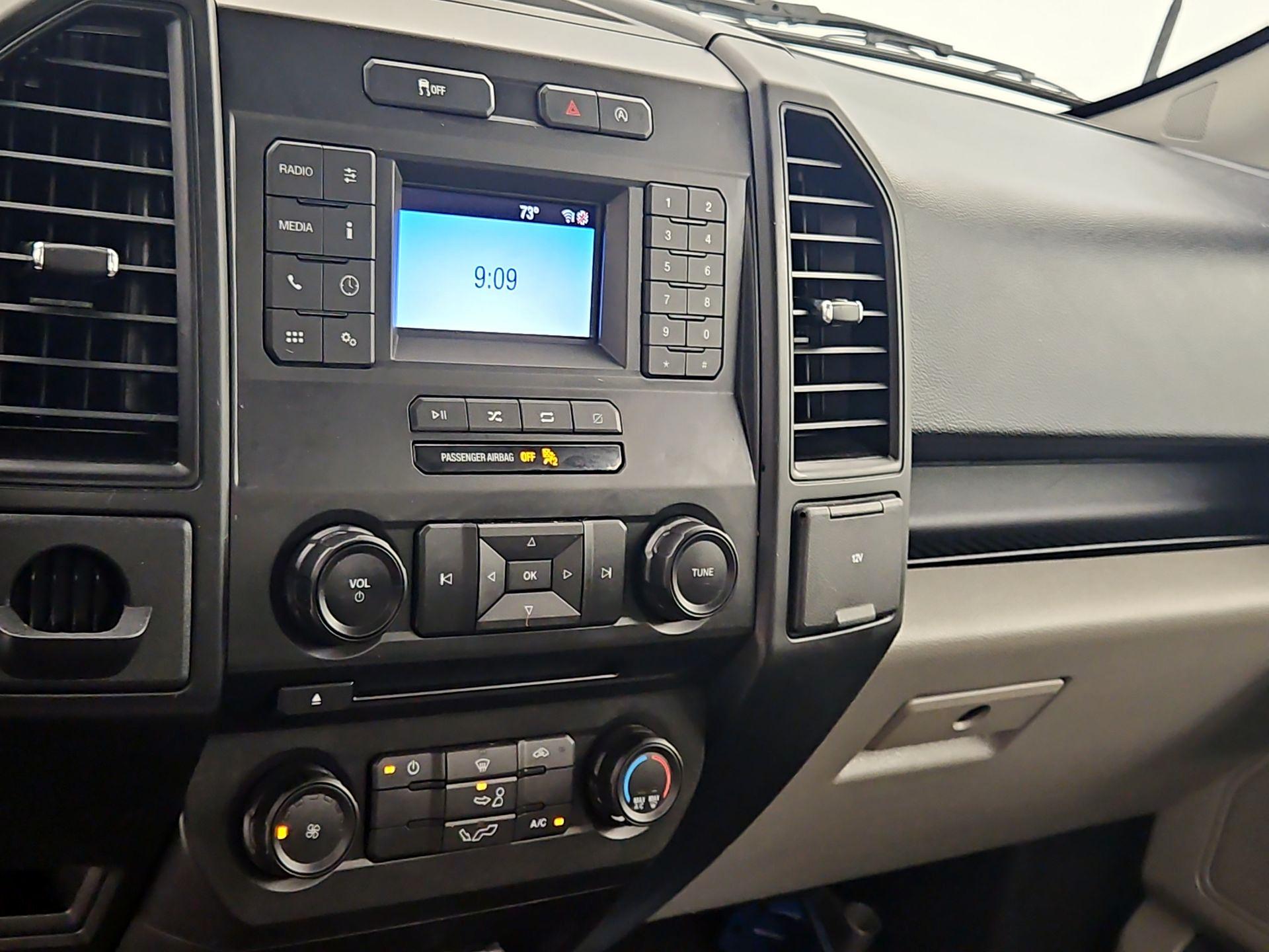 Thumbnail: 2018 Ford F-150 - 15