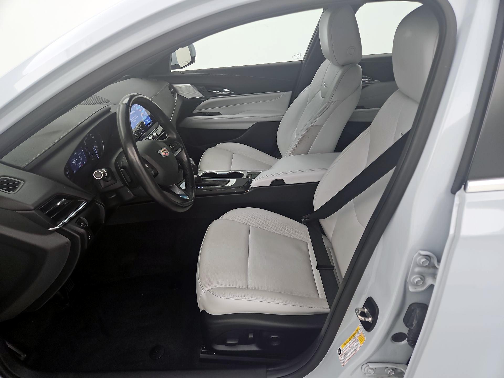 Thumbnail: 2021 Cadillac CT4 - 11