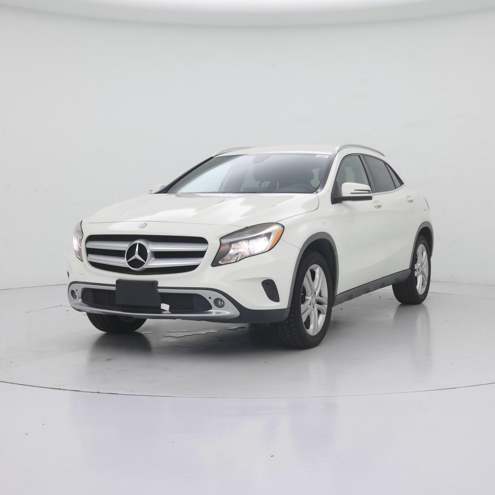 Thumbnail: 2017 Mercedes-Benz GLA - 4