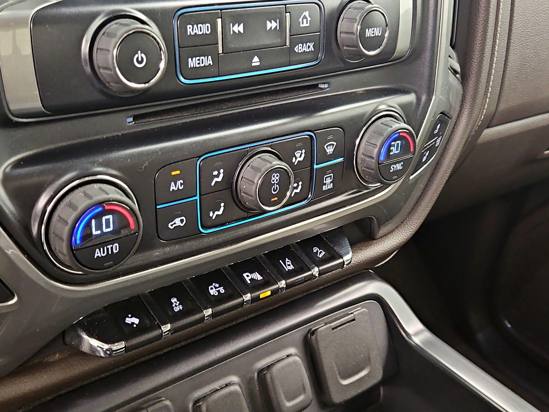 Thumbnail: 2014 Chevrolet Silverado 1500 - 16