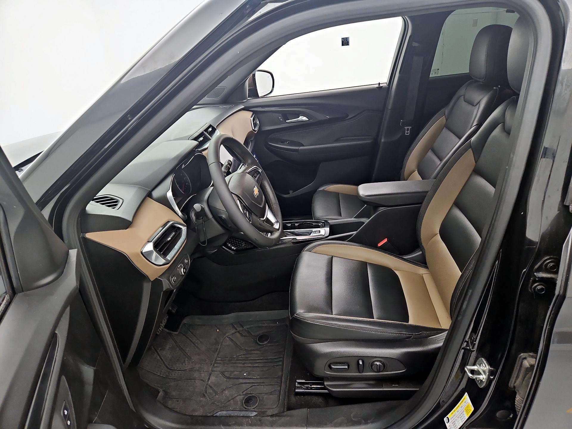 Thumbnail: 2021 Chevrolet TrailBlazer - 11