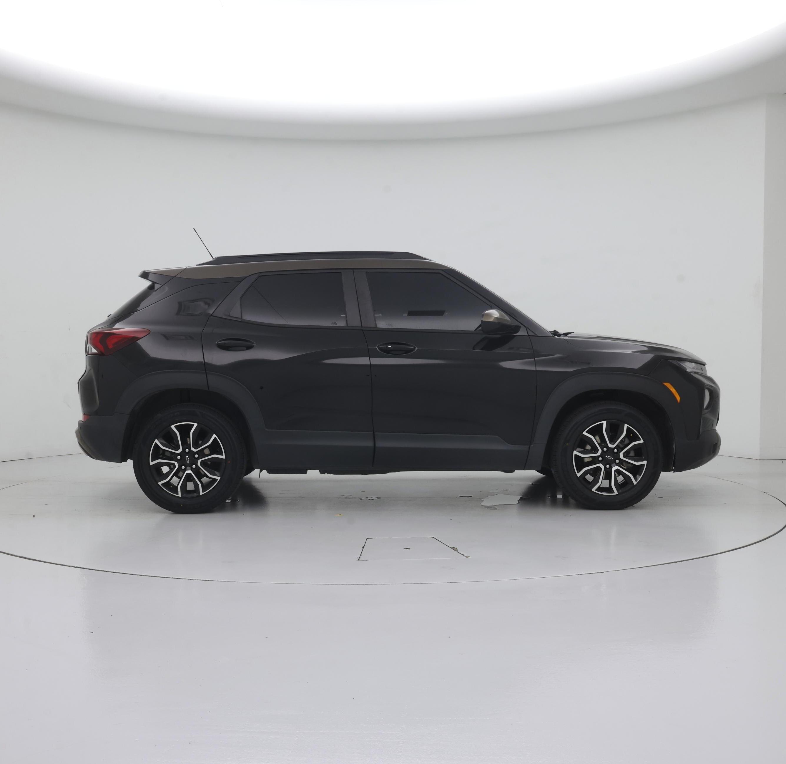 Thumbnail: 2021 Chevrolet TrailBlazer - 7
