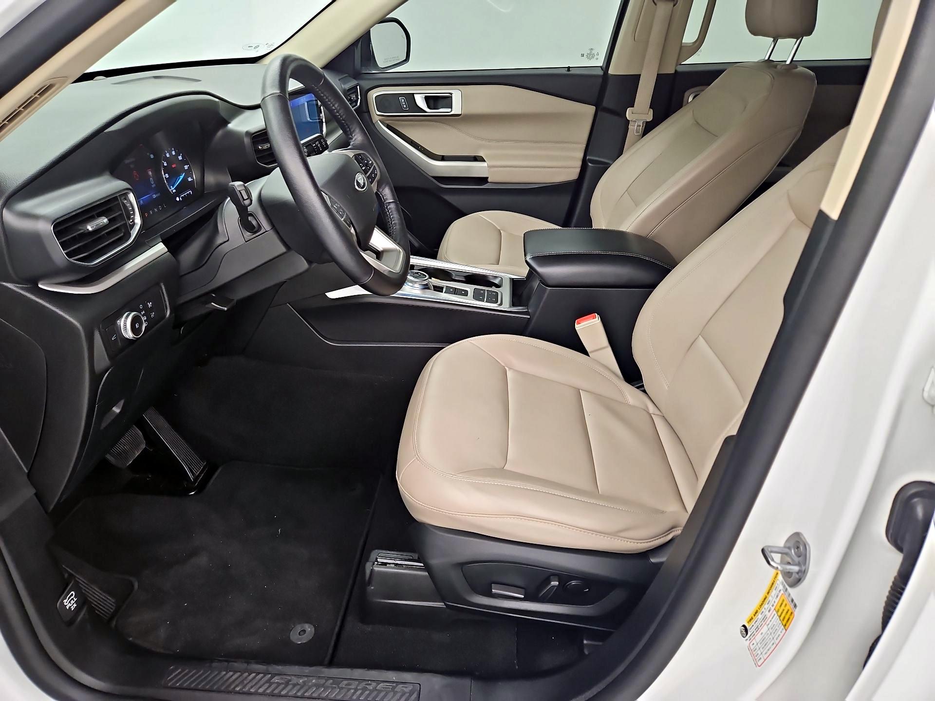 Thumbnail: 2021 Ford Explorer - 11