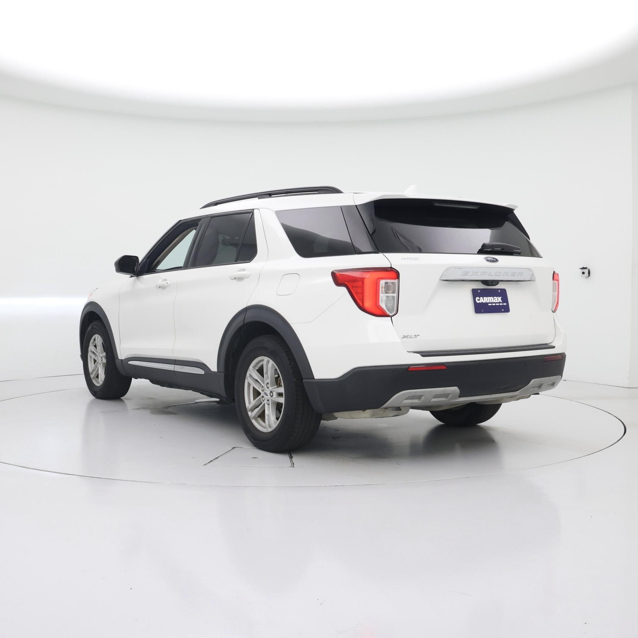 Thumbnail: 2021 Ford Explorer - 2