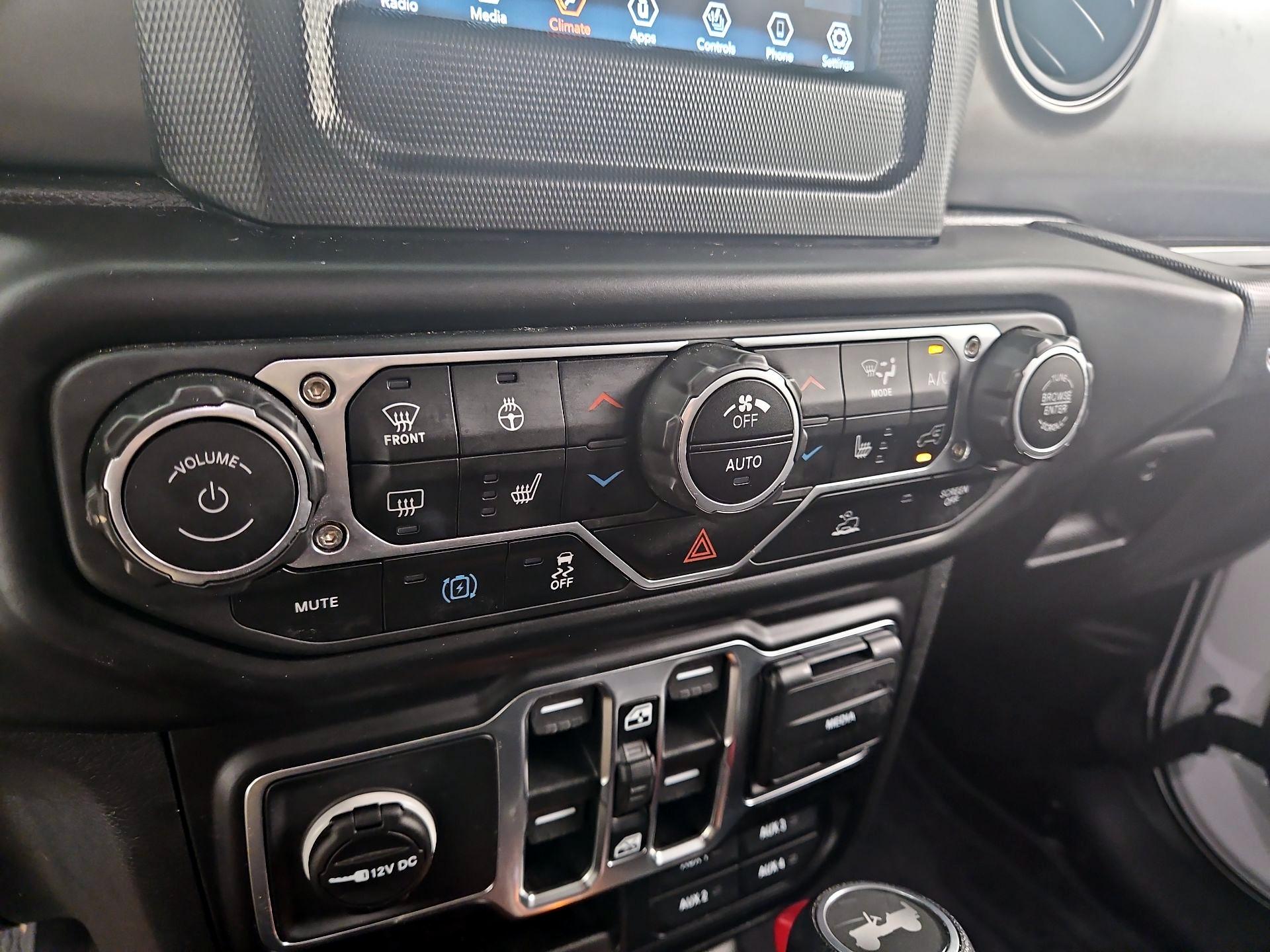 Thumbnail: 2023 Jeep Wrangler - 16