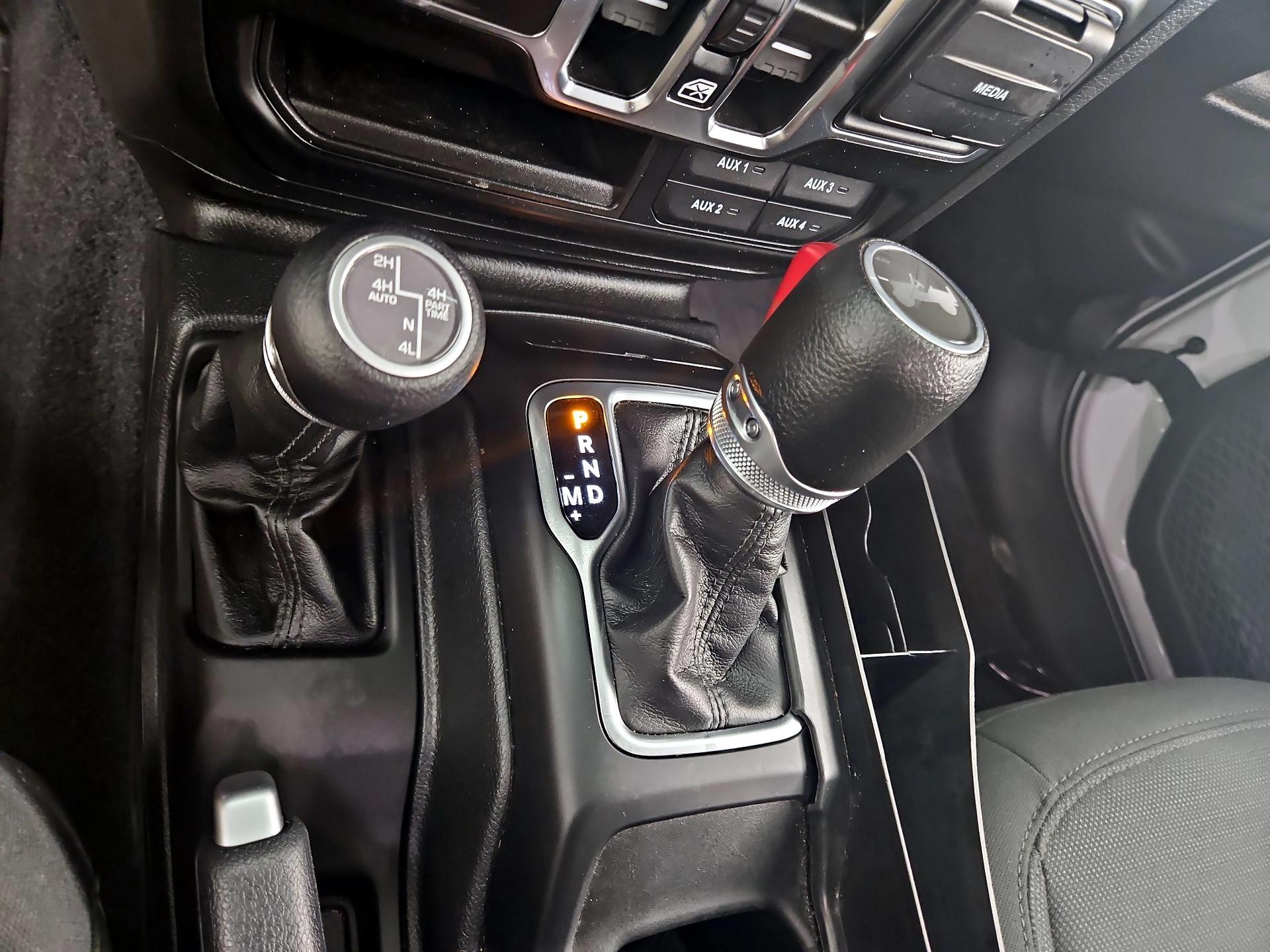 Thumbnail: 2023 Jeep Wrangler - 17