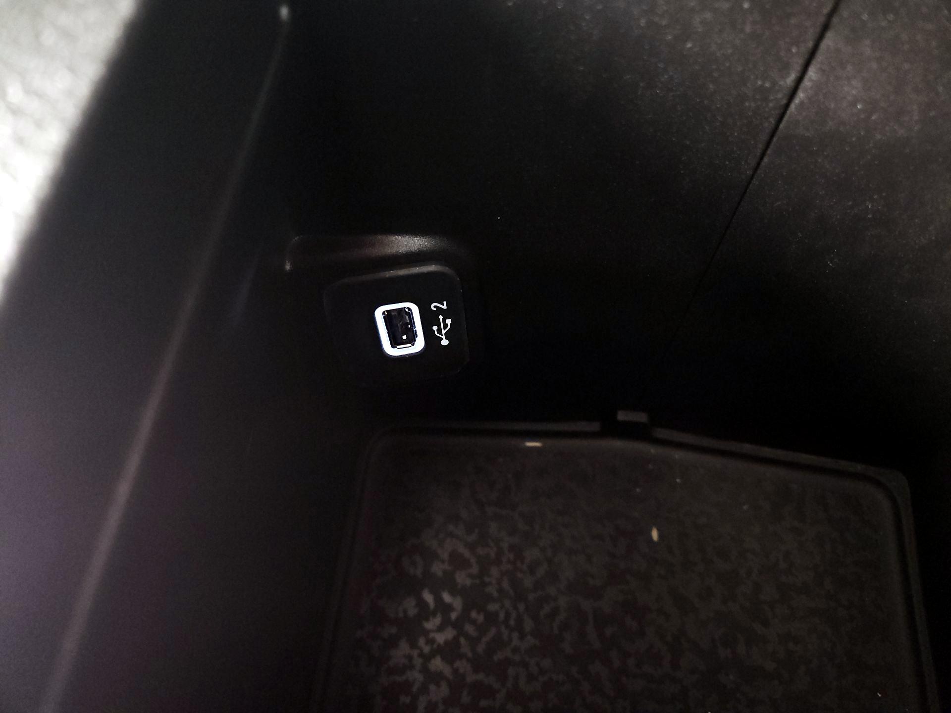 Thumbnail: 2023 Jeep Wrangler - 18