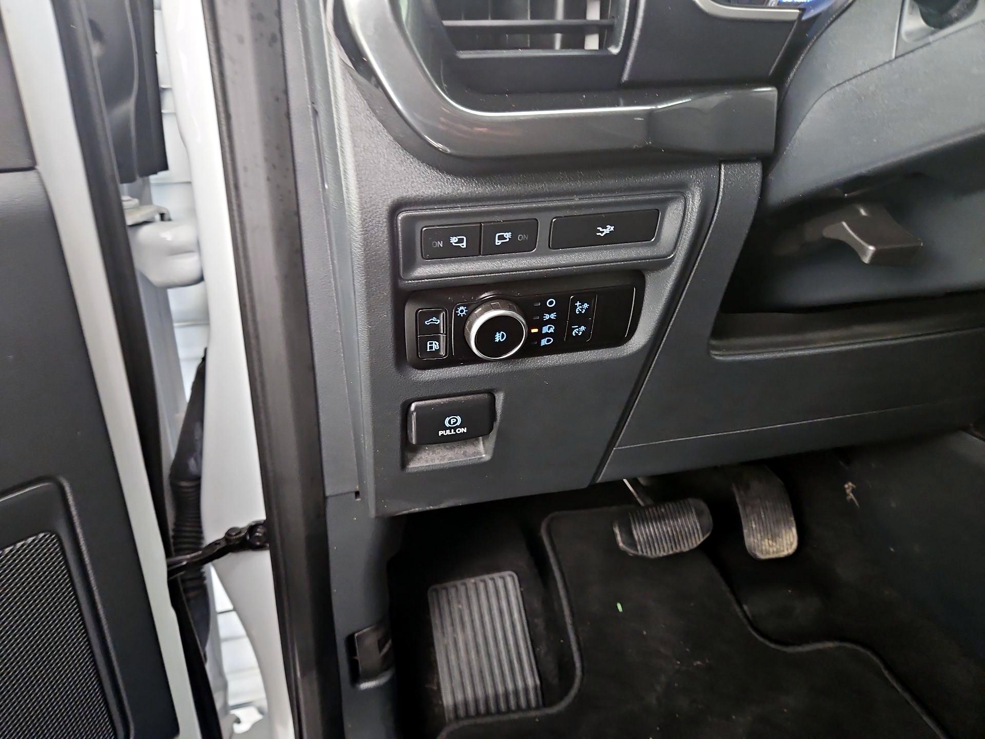 Thumbnail: 2023 Ford F-150 - 13