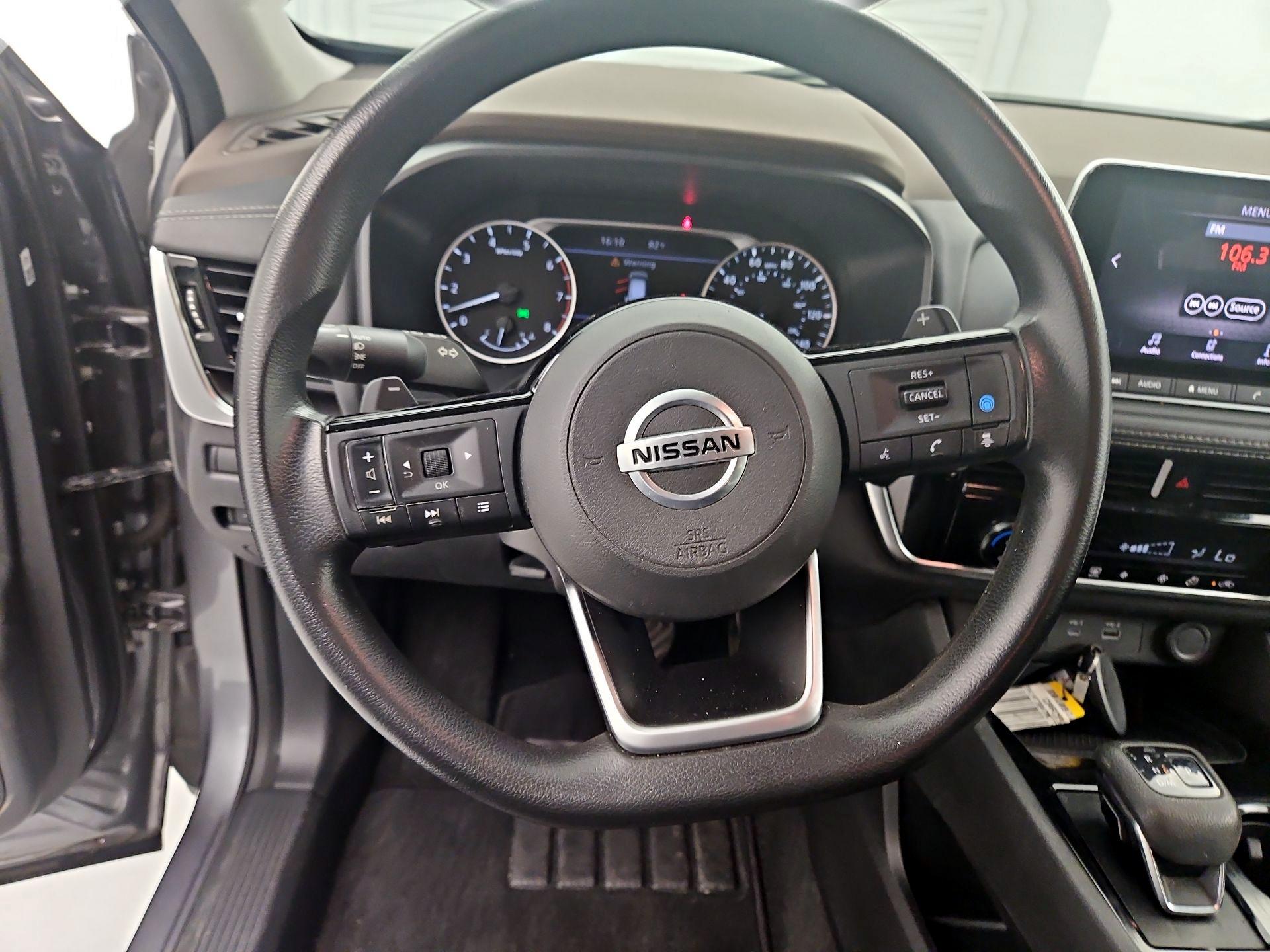 Thumbnail: 2021 Nissan Rogue - 10